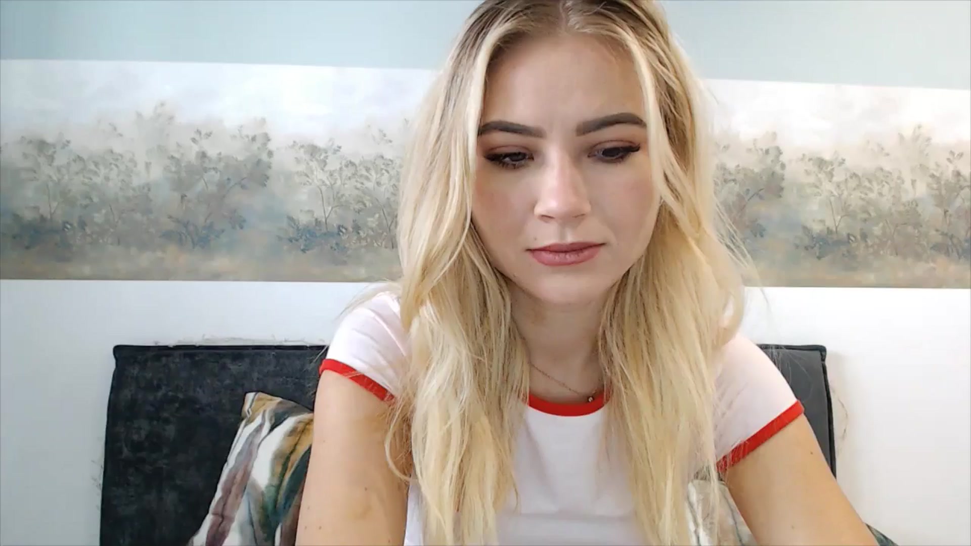 Gallery image thumbnail from fiancee's myfreecams stream on, 03/10/2025, 05:57 image 1 of 20