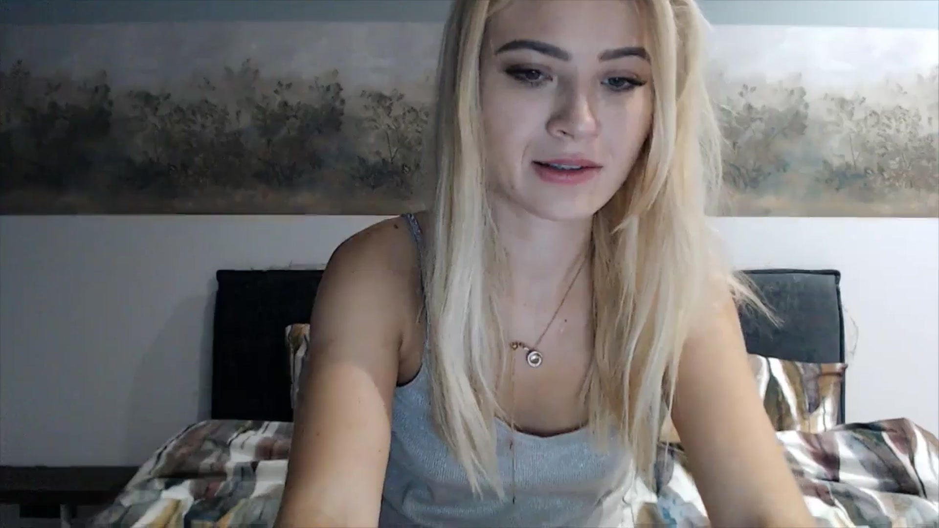 Gallery image thumbnail from fiancee's myfreecams stream on, 03/11/2025, 03:47 image 8 of 20
