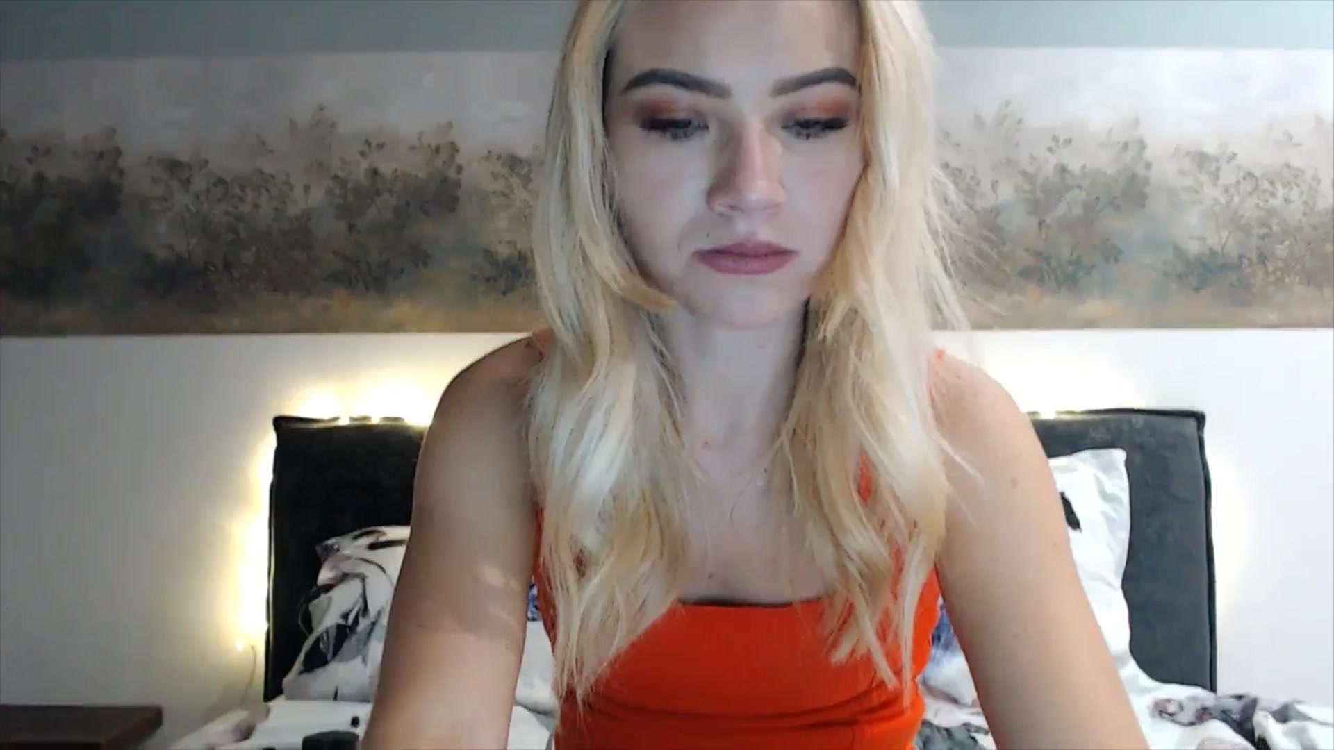 Gallery image thumbnail from fiancee's myfreecams stream on, 03/19/2025, 03:10 image 11 of 20