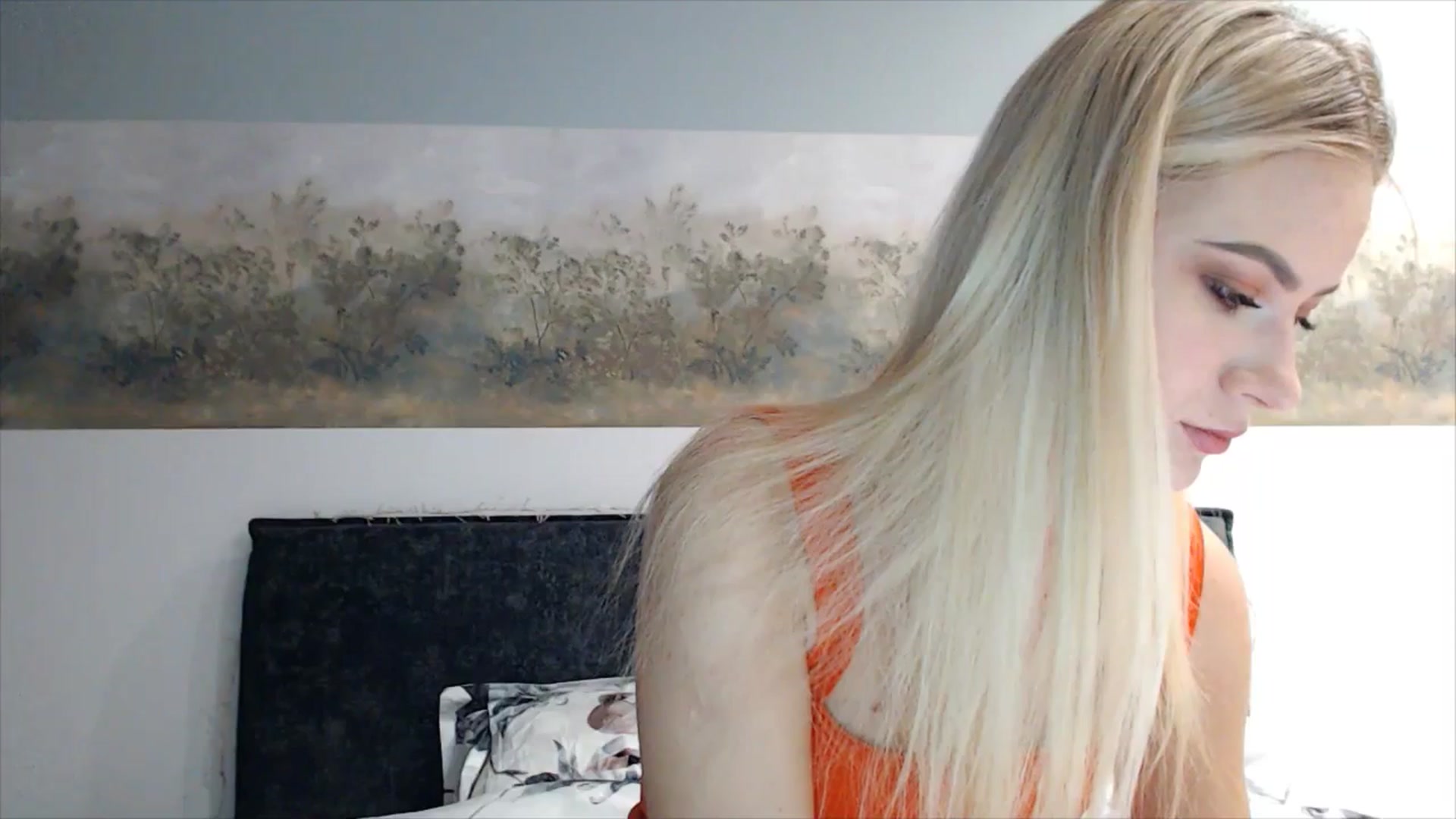 Gallery image thumbnail from fiancee's myfreecams stream on, 03/20/2025, 03:53 image 12 of 20