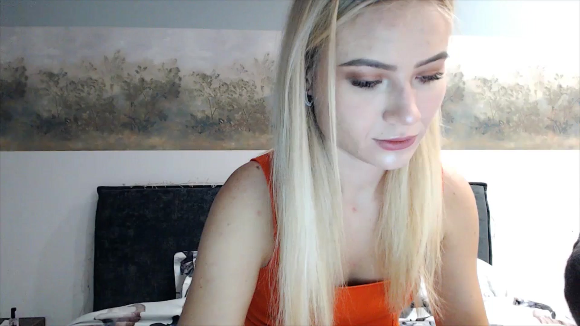 Gallery image thumbnail from fiancee's myfreecams stream on, 03/20/2025, 03:53 image 4 of 20