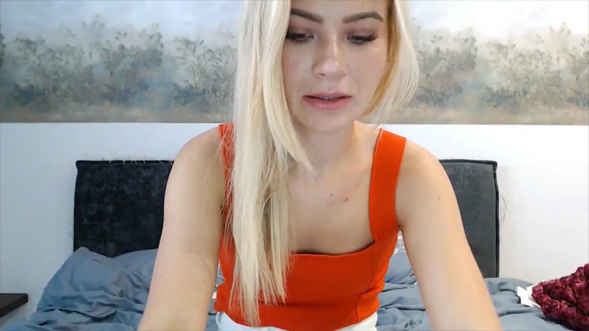 Gallery image thumbnail from fiancee's myfreecams stream on, 03/25/2025, 07:25 image 11 of 20