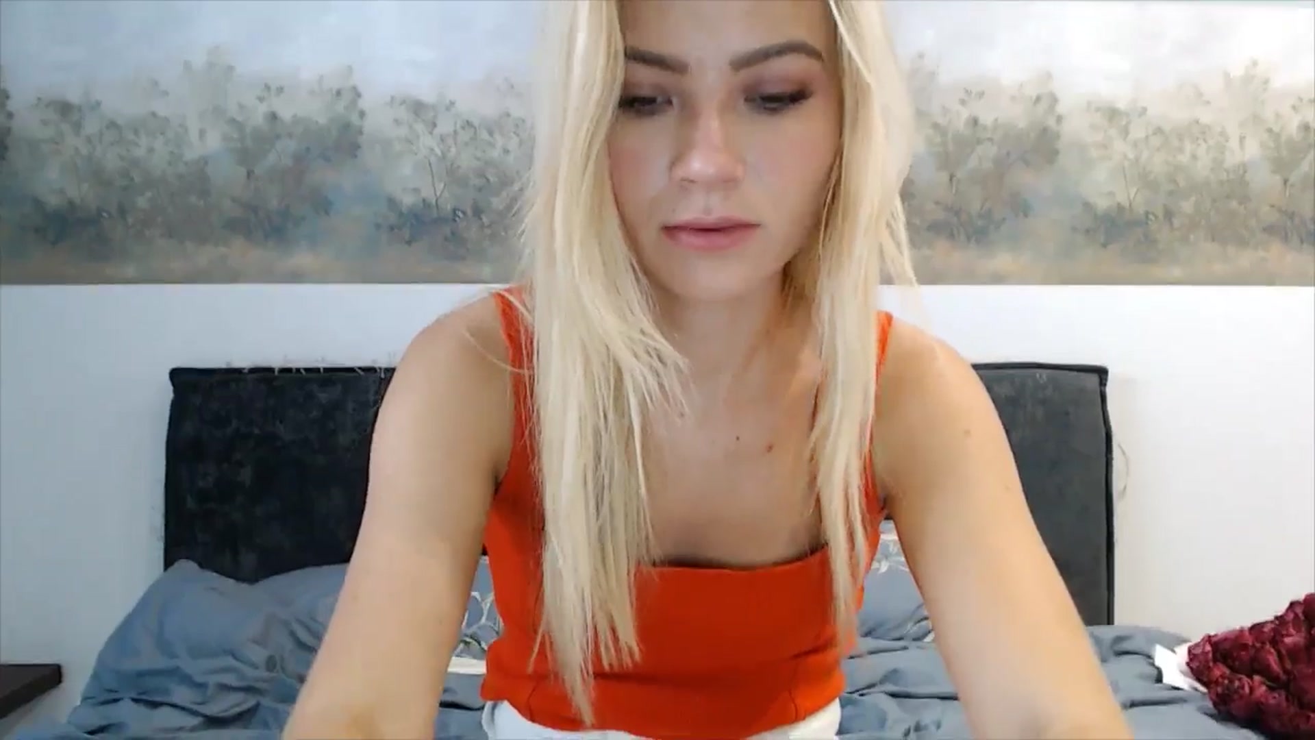 Gallery image thumbnail from fiancee's myfreecams stream on, 03/25/2025, 07:25 image 7 of 20