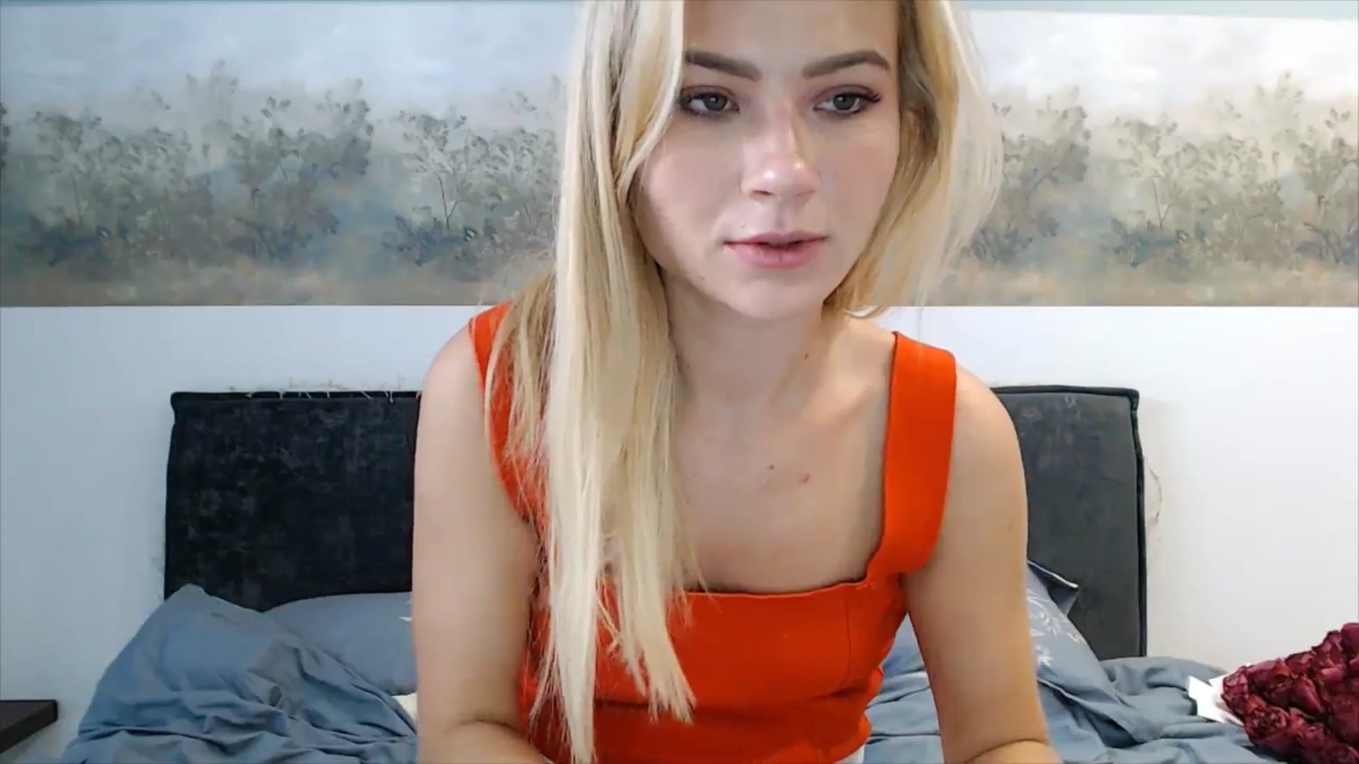 Gallery image thumbnail from fiancee's myfreecams stream on, 03/25/2025, 07:25 image 16 of 20