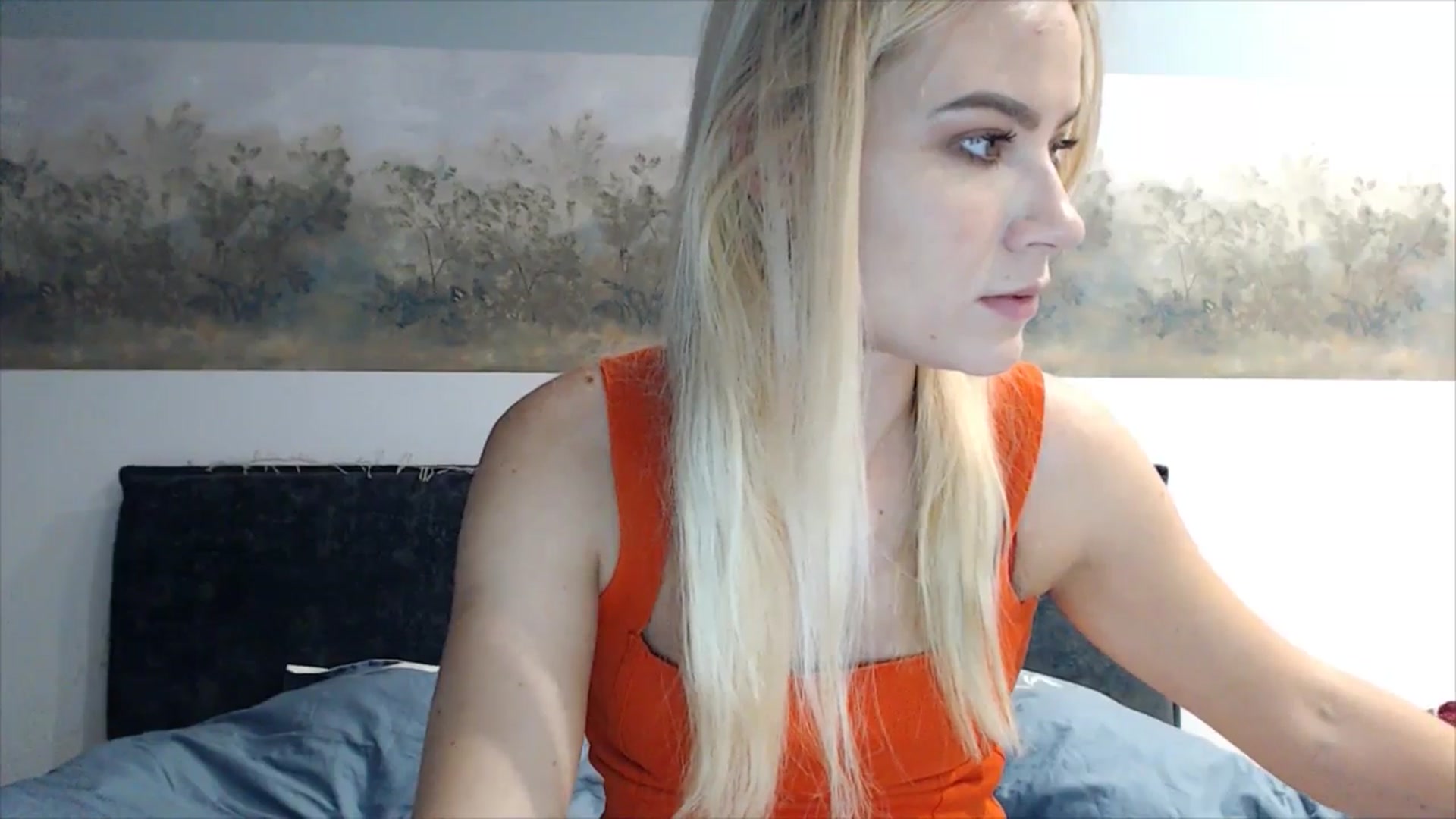Gallery image thumbnail from fiancee's myfreecams stream on, 03/26/2025, 03:43 image 9 of 20
