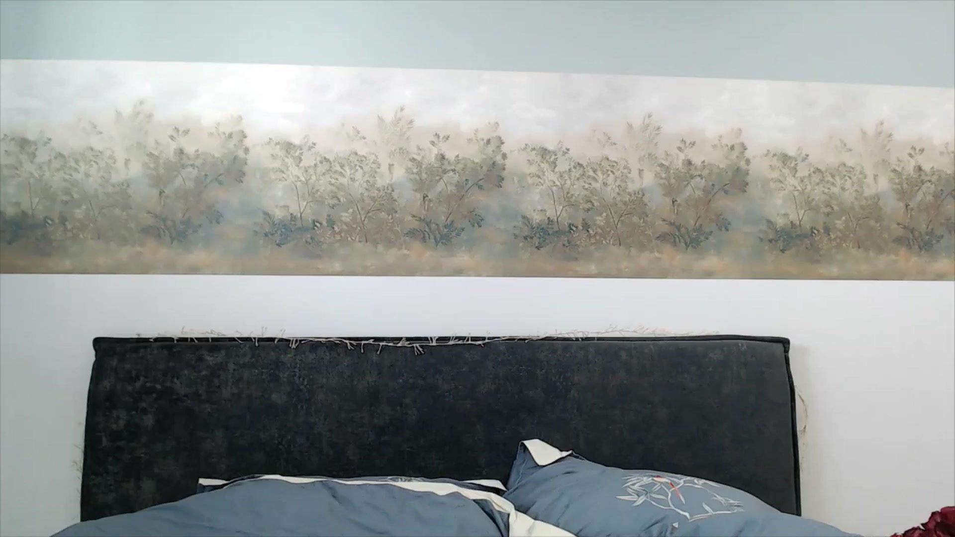 Gallery image thumbnail from fiancee's myfreecams stream on, 03/26/2025, 04:23 image 18 of 20