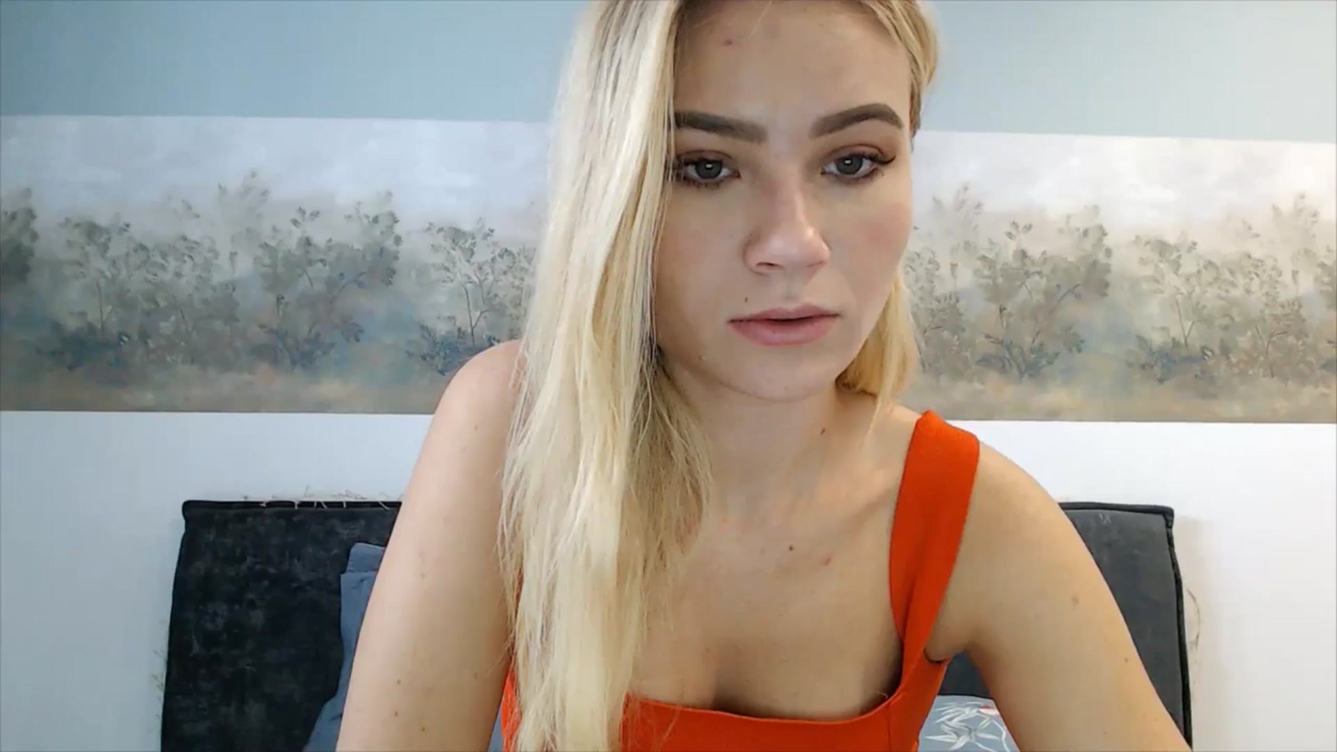 Gallery image thumbnail from fiancee's myfreecams stream on, 03/26/2025, 06:18 image 9 of 20
