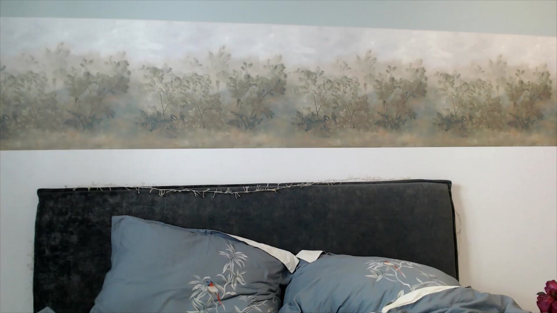 Gallery image thumbnail from fiancee's myfreecams stream on, 03/27/2025, 06:52 image 7 of 20