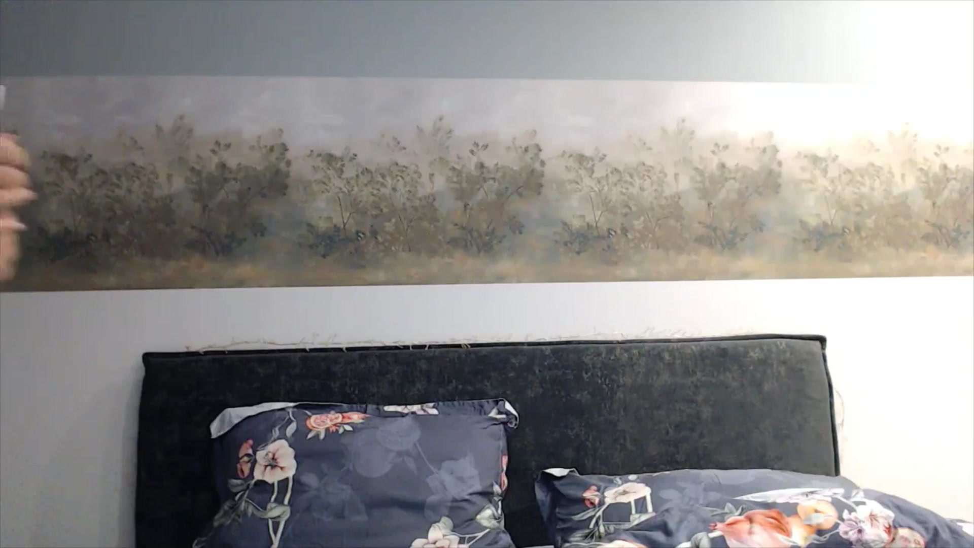Gallery image thumbnail from fiancee's myfreecams stream on, 04/01/2025, 03:37 image 12 of 20