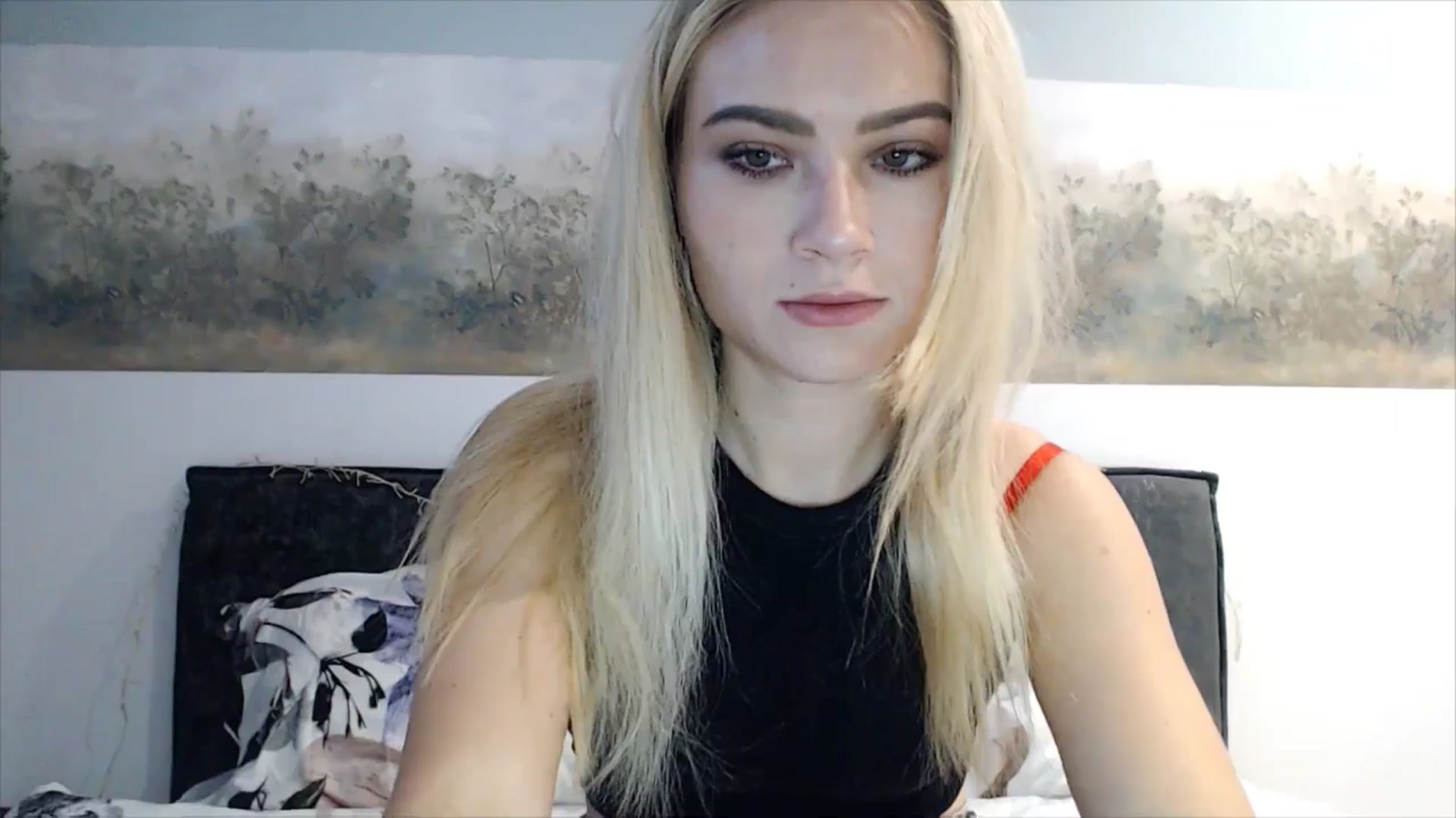 Gallery image thumbnail from fiancee's myfreecams stream on, 04/11/2025, 03:15 image 17 of 20