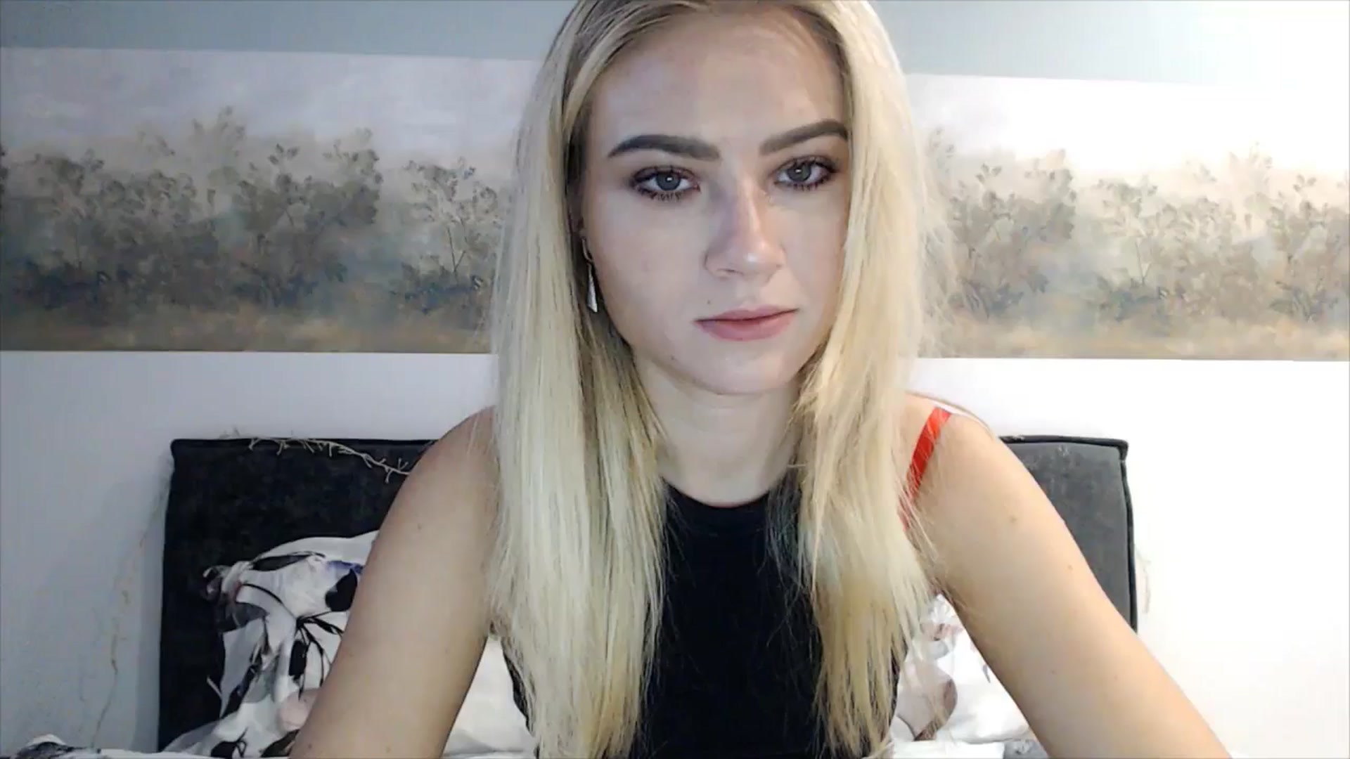 Gallery image thumbnail from fiancee's myfreecams stream on, 04/11/2025, 03:15 image 16 of 20