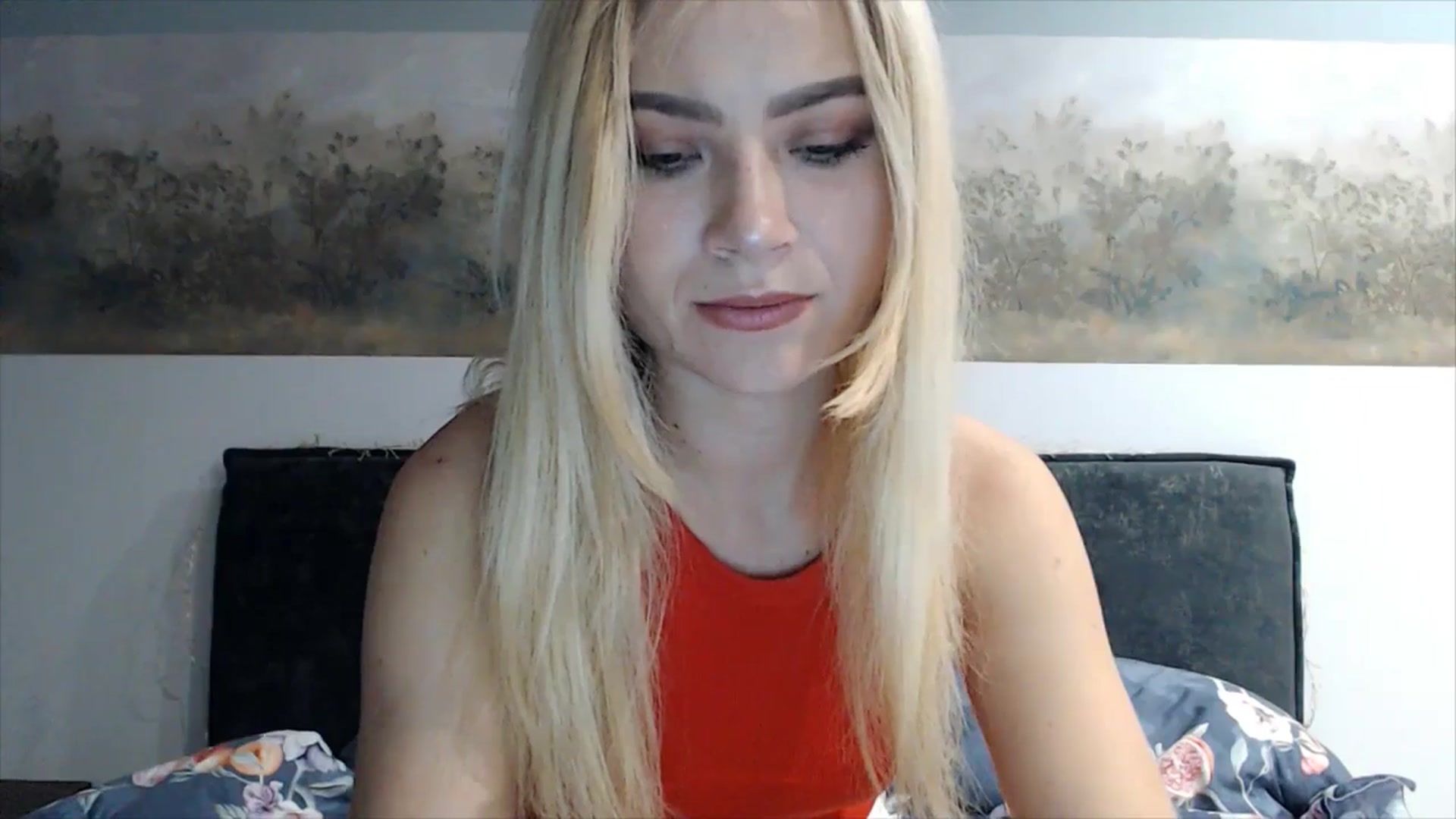Gallery image thumbnail from fiancee's myfreecams stream on, 04/21/2025, 01:40 image 12 of 20