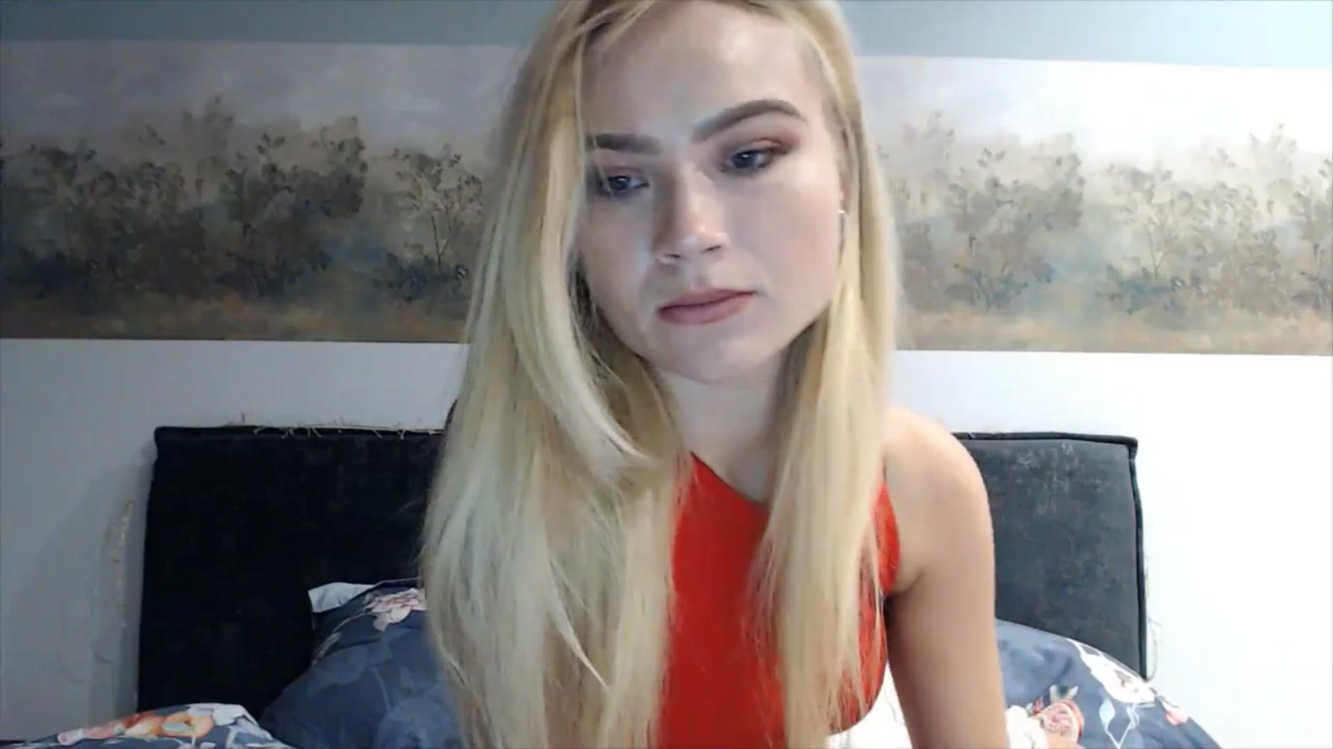 Gallery image thumbnail from fiancee's myfreecams stream on, 04/21/2025, 02:43 image 2 of 20