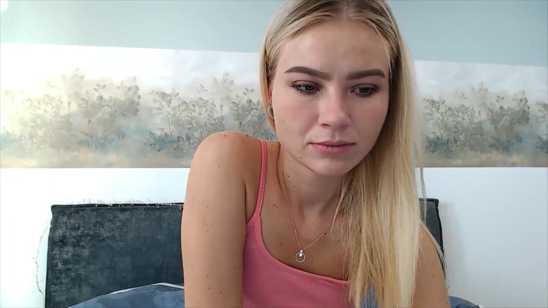 Gallery image thumbnail from fiancee's myfreecams stream on, 04/23/2025, 04:10 image 5 of 20