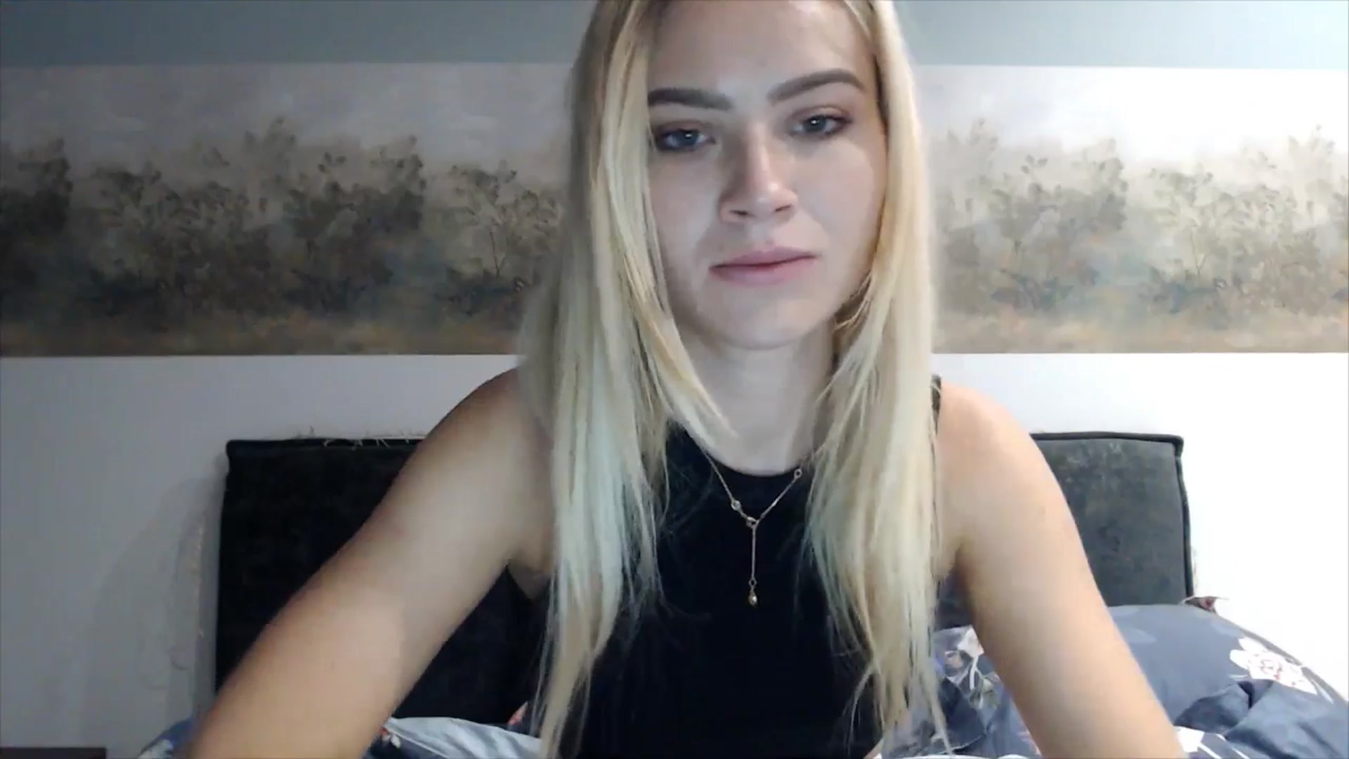 Gallery image thumbnail from fiancee's myfreecams stream on, 04/24/2025, 01:38 image 12 of 20