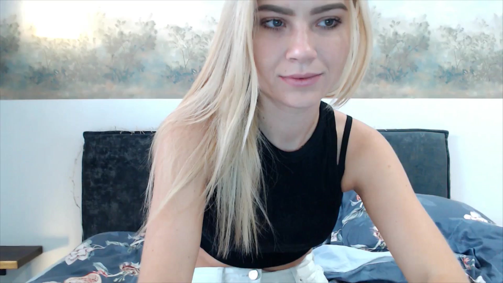 Gallery image thumbnail from fiancee's myfreecams stream on, 04/24/2025, 03:18 image 15 of 20