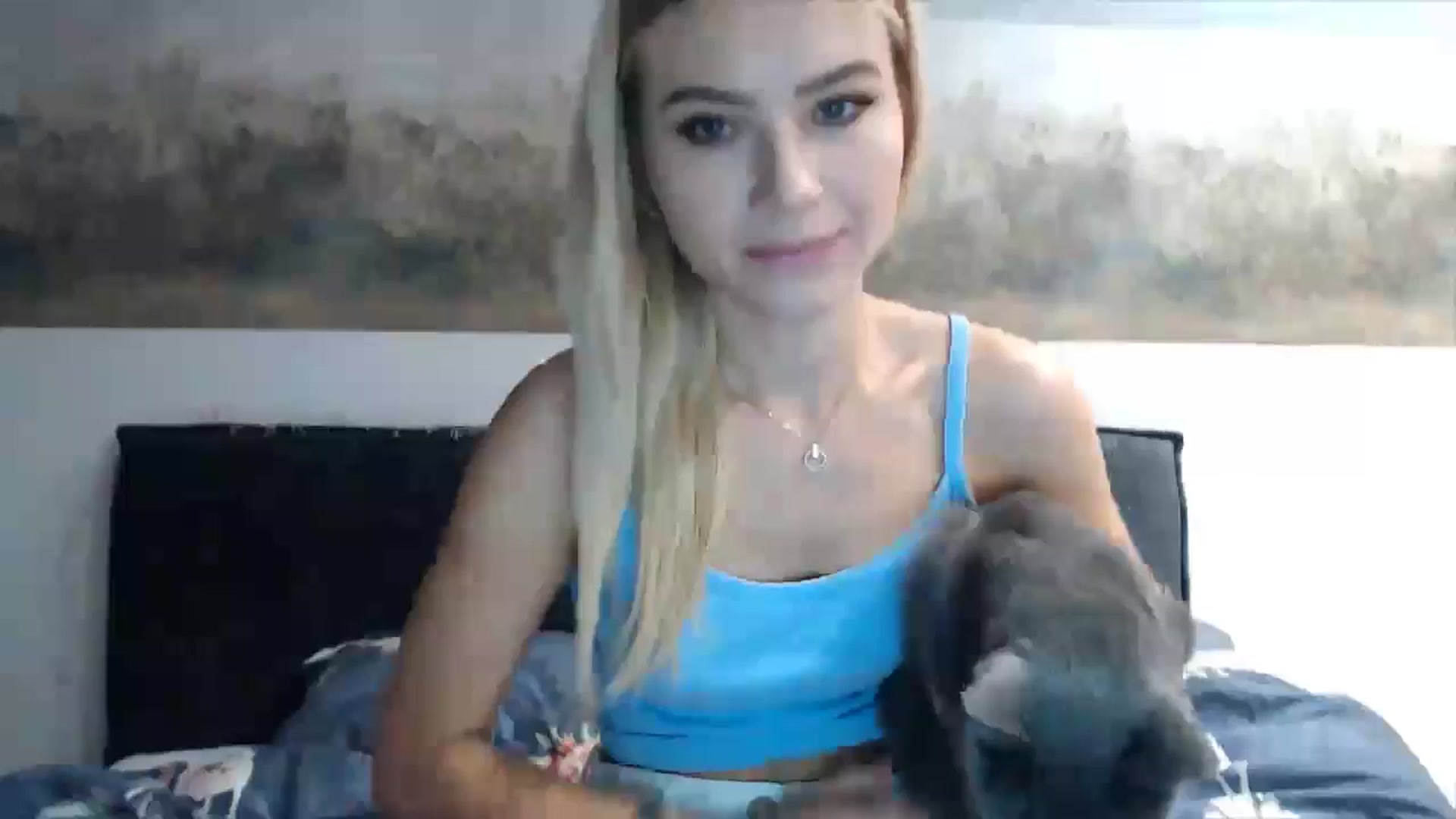 Gallery image thumbnail from fiancee's myfreecams stream on, 04/25/2025, 02:26 image 1 of 20