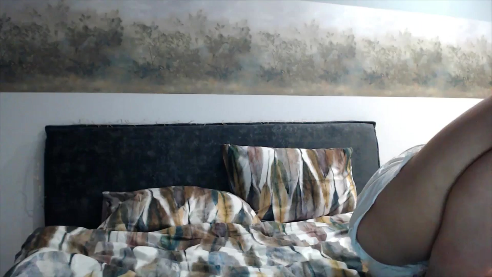 Gallery image thumbnail from fiancee's myfreecams stream on, 04/29/2025, 02:15 image 5 of 20