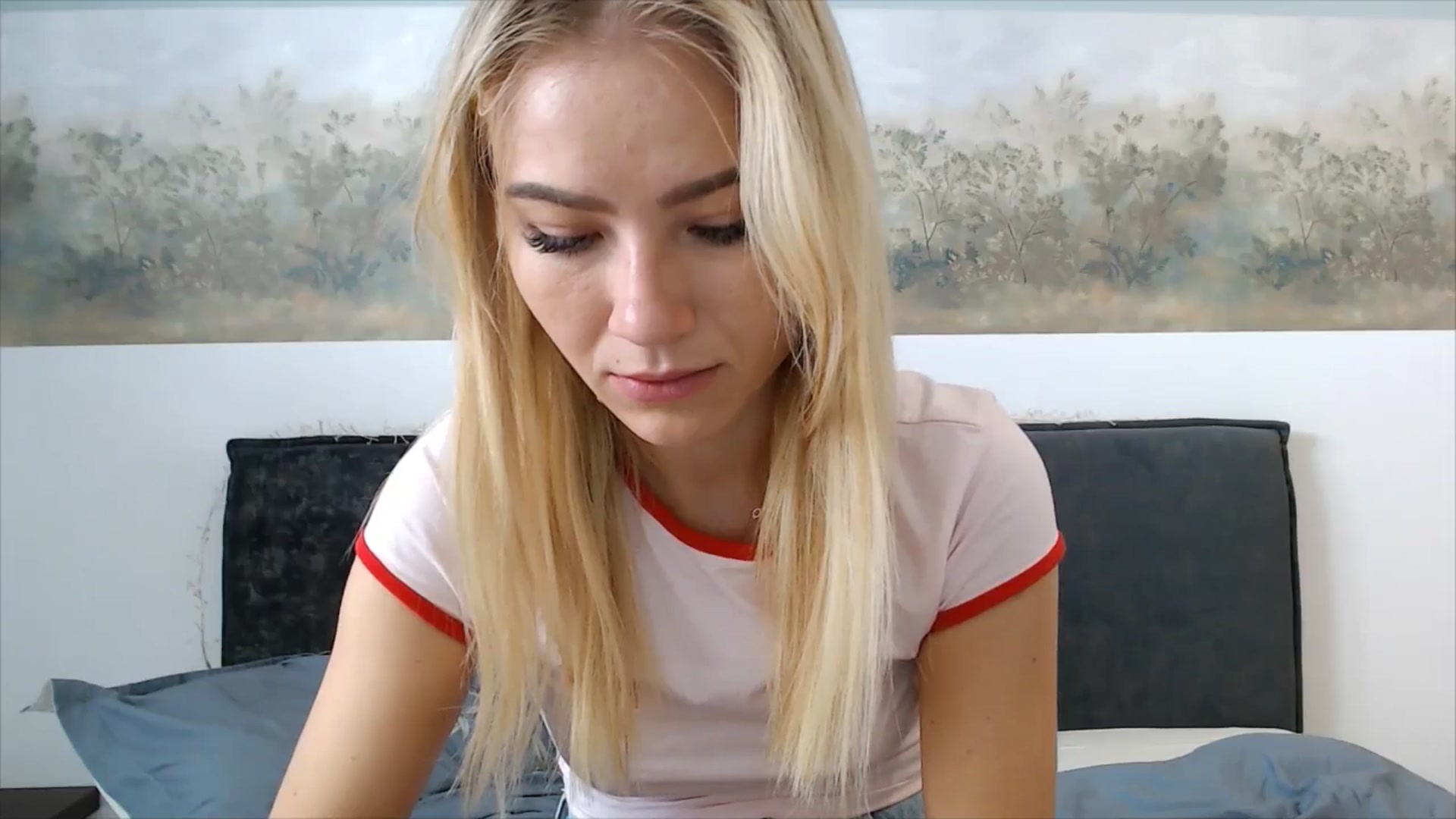 Gallery image thumbnail from fiancee's myfreecams stream on, 05/08/2025, 05:09 image 5 of 20