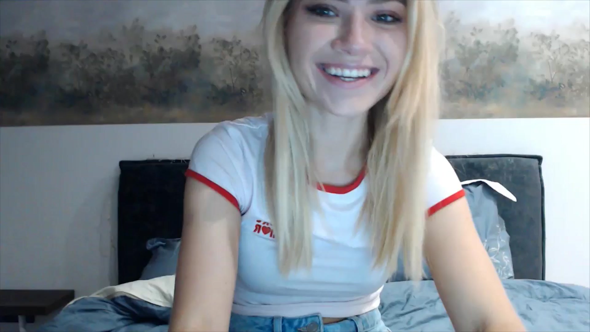 Gallery image thumbnail from fiancee's myfreecams stream on, 05/09/2025, 02:16 image 1 of 20