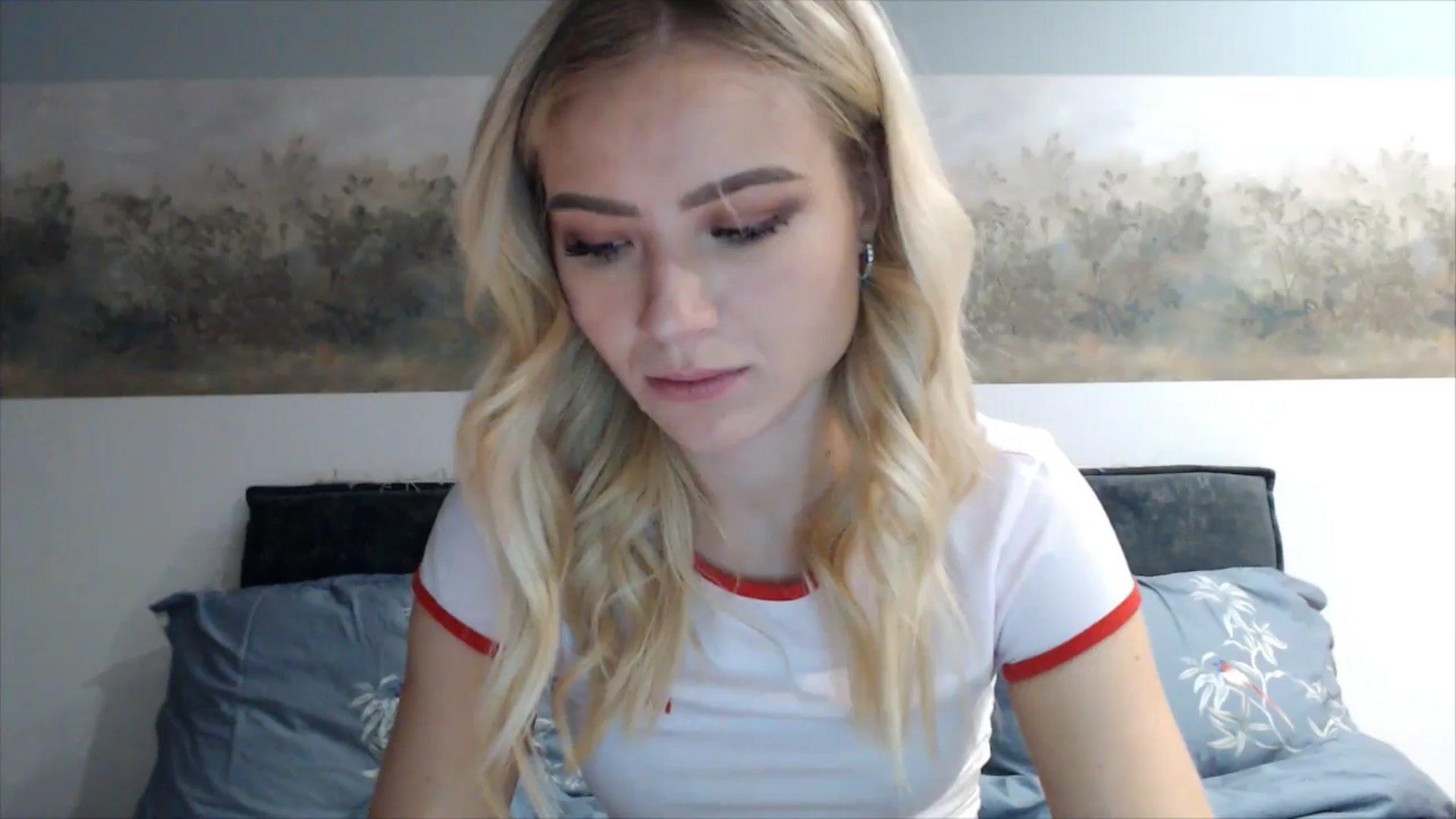 Gallery image thumbnail from fiancee's myfreecams stream on, 05/11/2025, 01:22 image 4 of 20