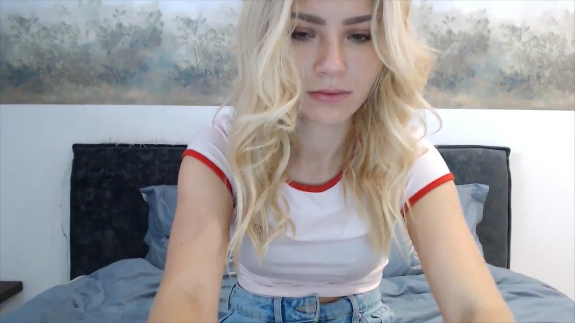 Gallery image thumbnail from fiancee's myfreecams stream on, 05/11/2025, 04:20 image 5 of 20