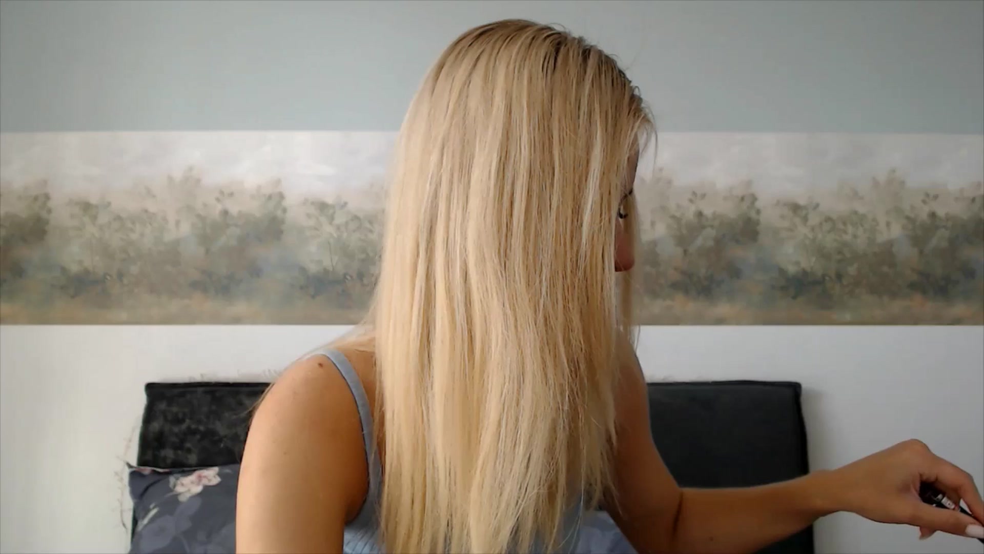 Gallery image thumbnail from fiancee's myfreecams stream on, 07/08/2025, 04:37 image 5 of 20