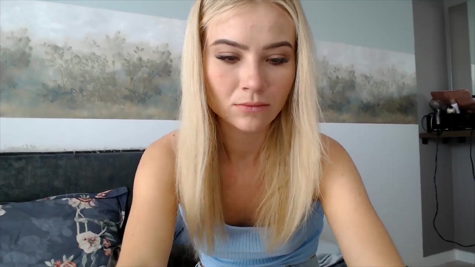 Gallery image thumbnail from fiancee's myfreecams stream on, 07/08/2025, 04:37 image 14 of 20