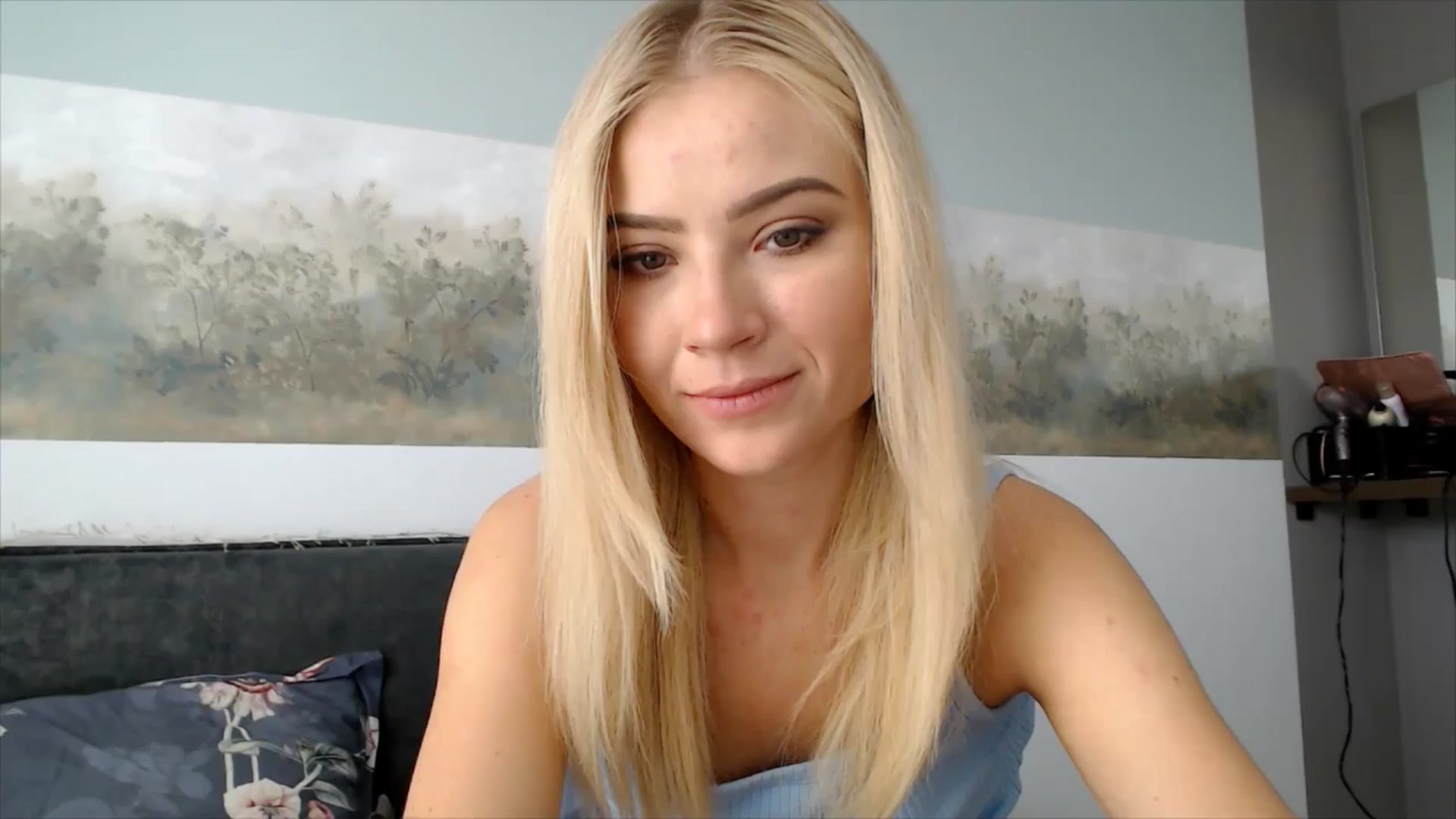 Gallery image thumbnail from fiancee's myfreecams stream on, 07/08/2025, 04:37 image 8 of 20