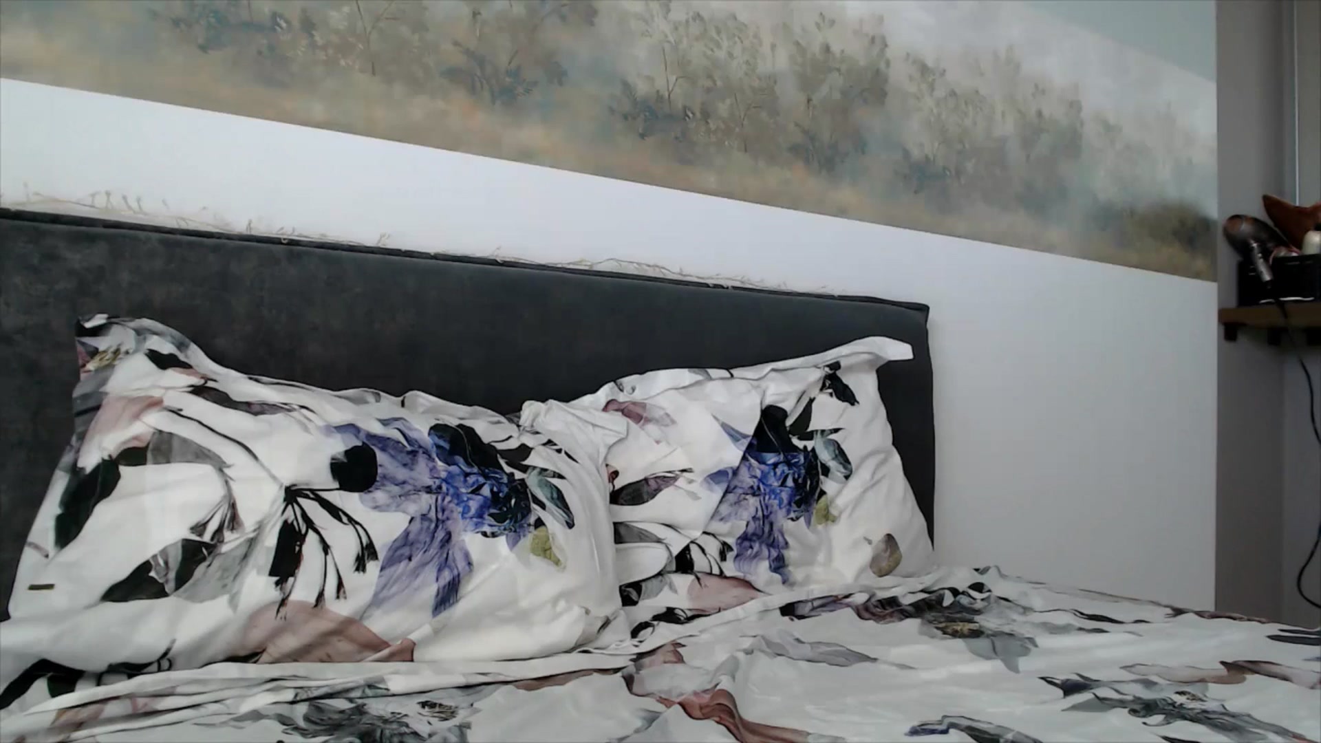 Gallery image thumbnail from fiancee's myfreecams stream on, 07/14/2025, 04:16 image 20 of 20