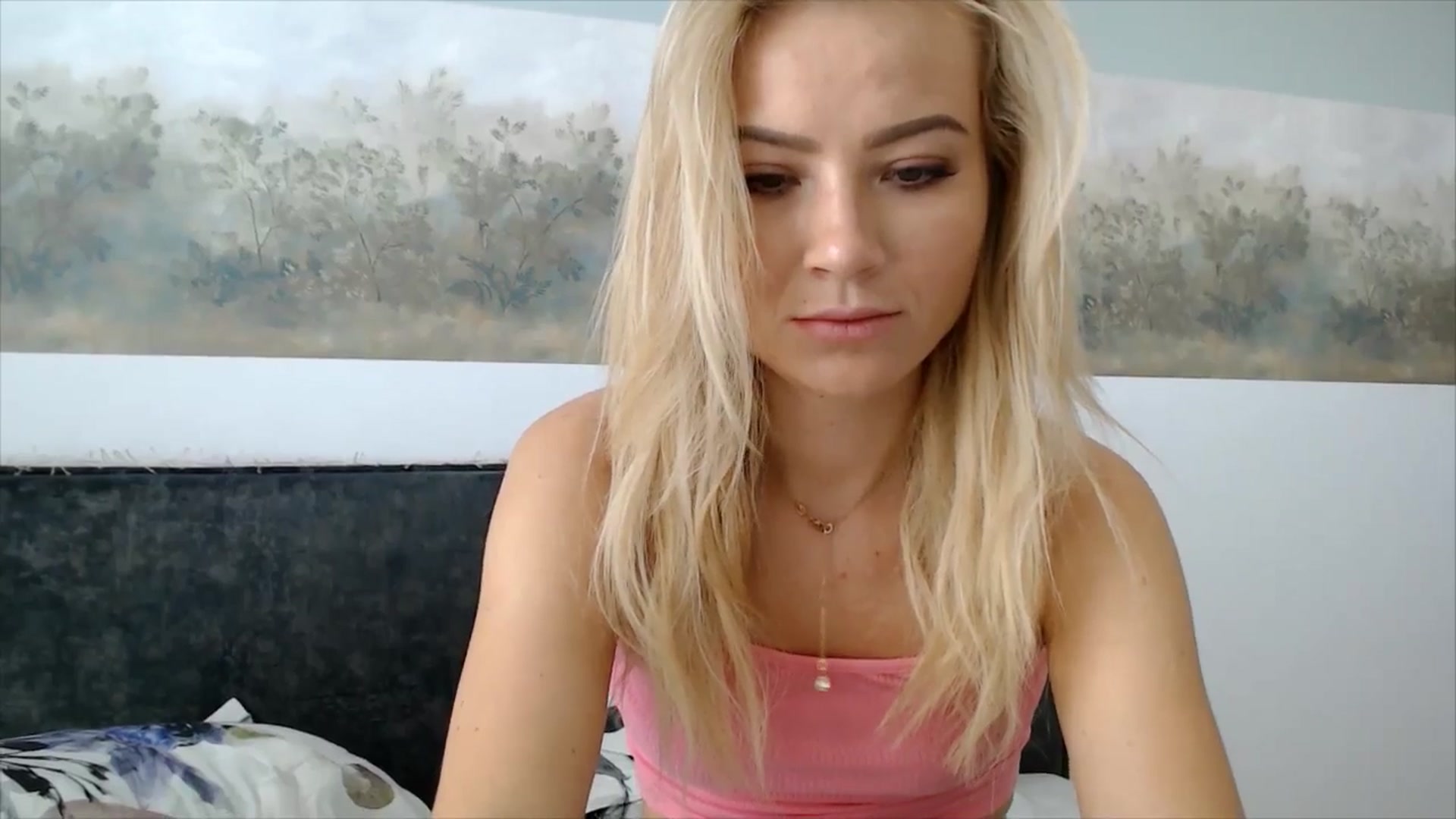 Gallery image thumbnail from fiancee's myfreecams stream on, 07/15/2025, 05:15 image 2 of 20