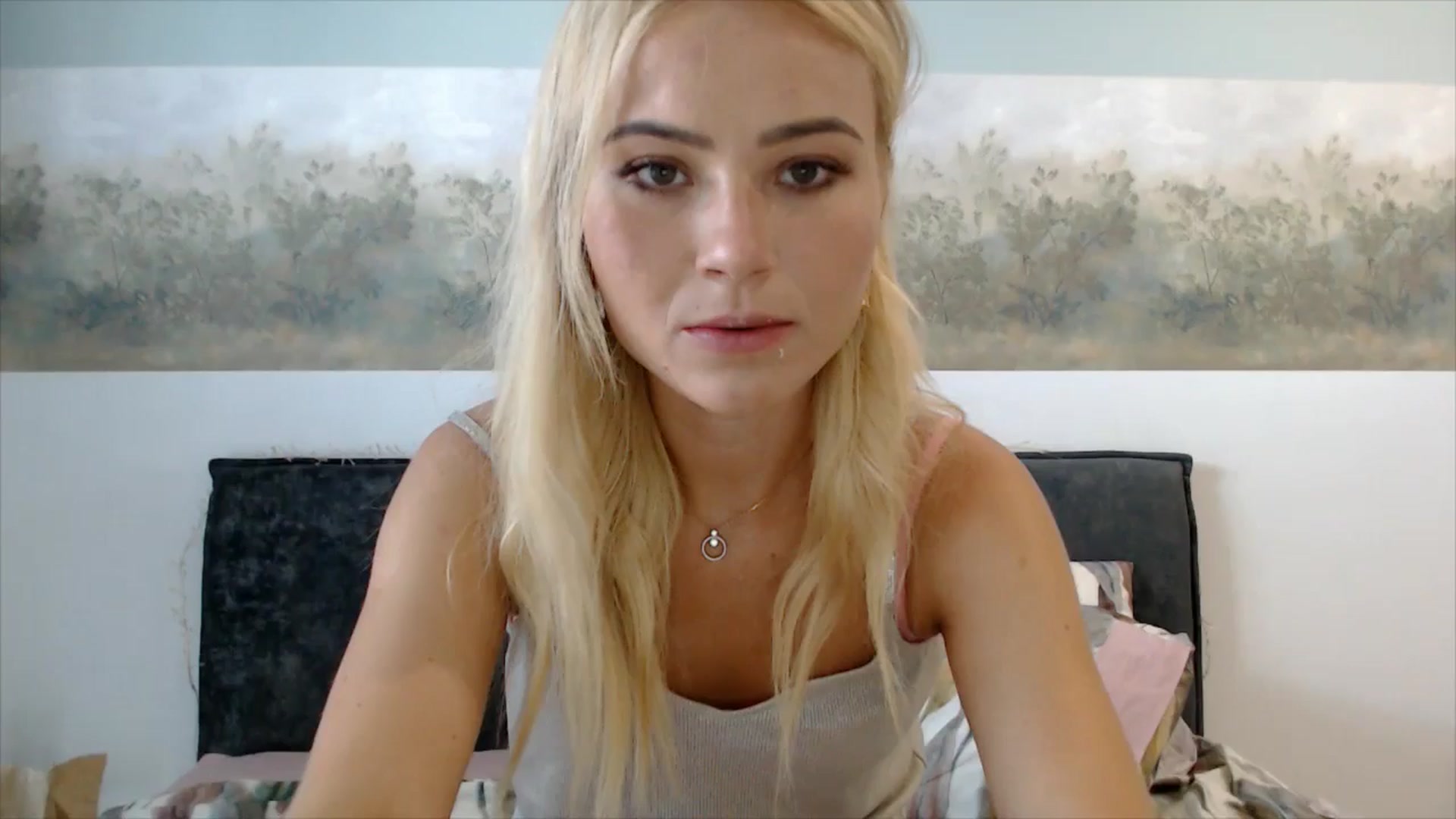Gallery image thumbnail from fiancee's myfreecams stream on, 07/25/2025, 14:34 image 1 of 20