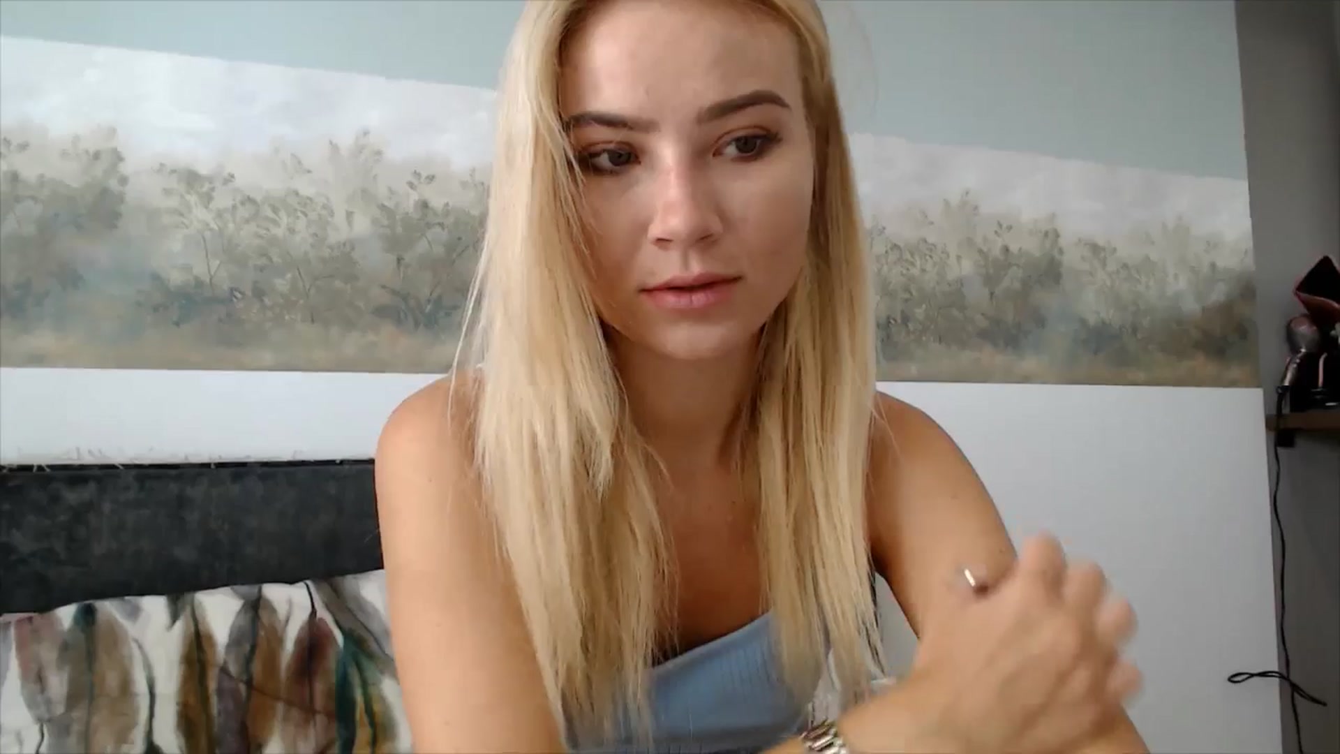 Gallery image thumbnail from fiancee's myfreecams stream on, 07/29/2025, 05:33 image 4 of 20