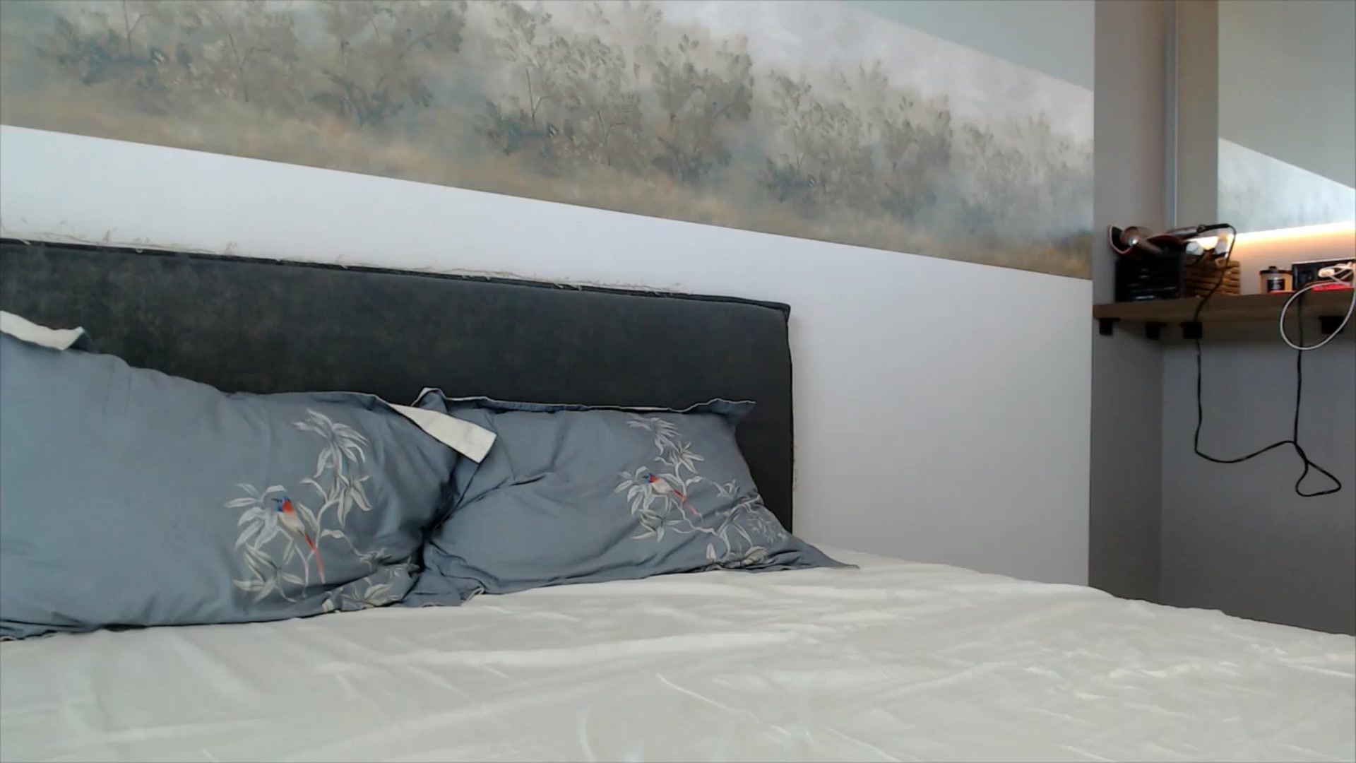 Gallery image thumbnail from fiancee's myfreecams stream on, 08/12/2025, 06:00 image 16 of 20