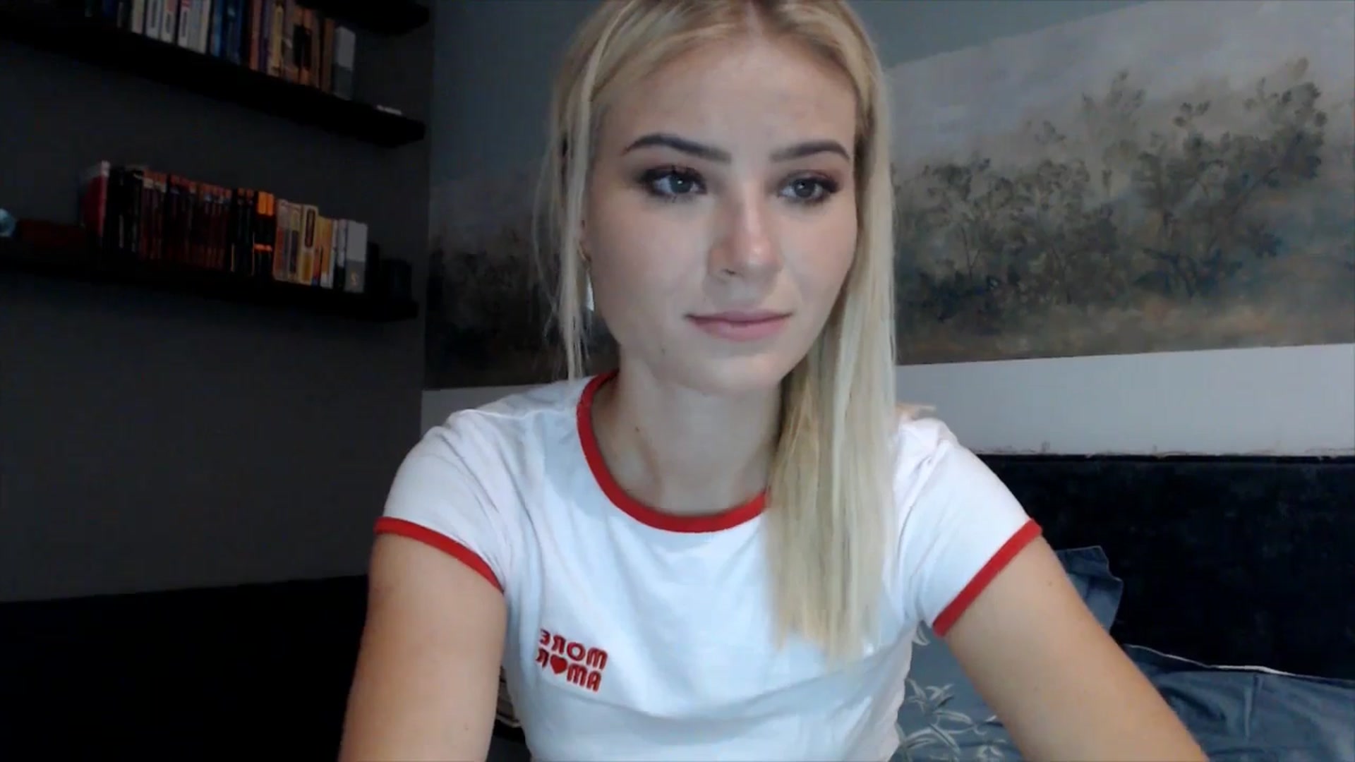 Gallery image thumbnail from fiancee's myfreecams stream on, 08/14/2025, 18:03 image 9 of 20
