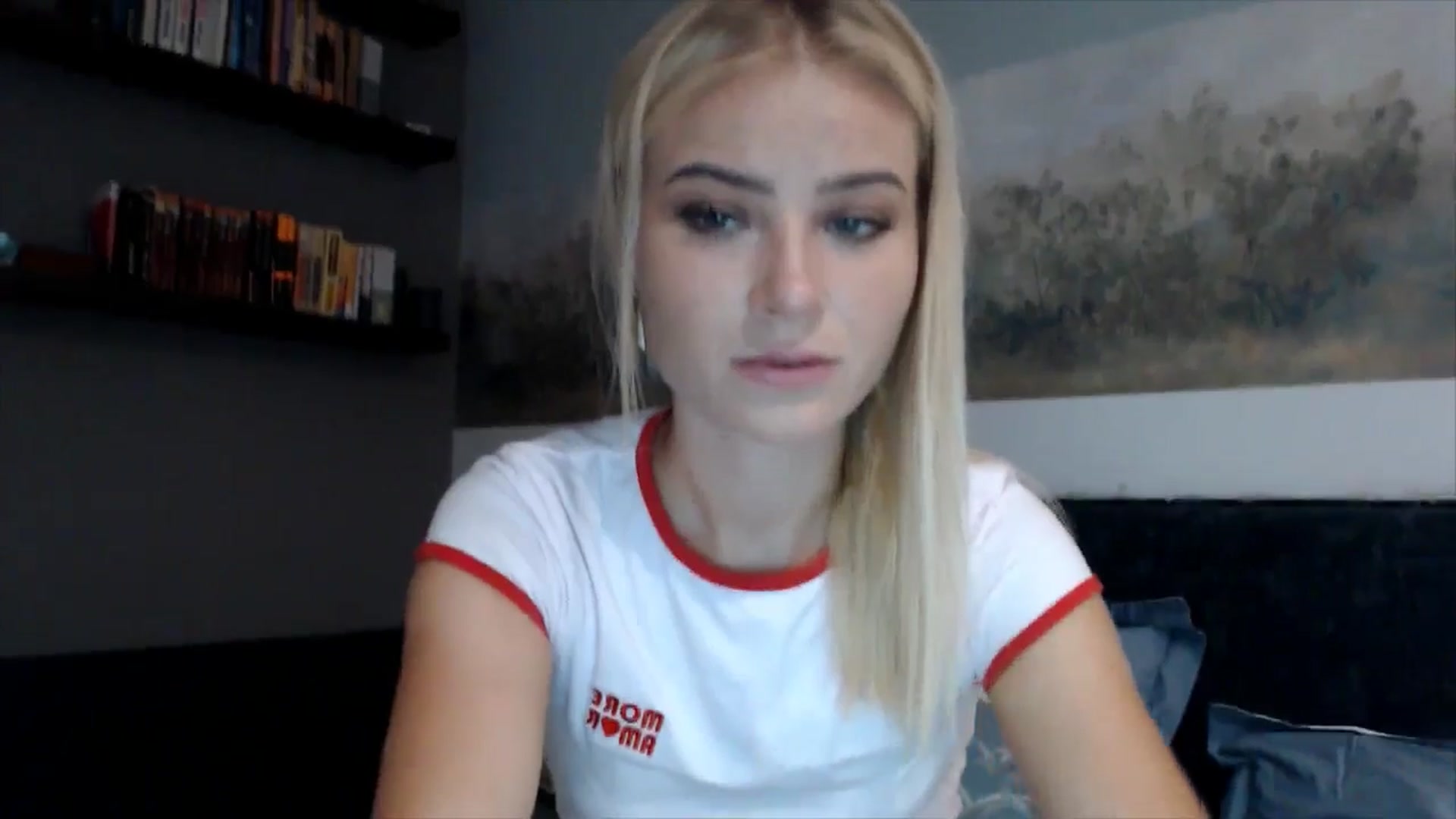 Gallery image thumbnail from fiancee's myfreecams stream on, 08/14/2025, 18:03 image 16 of 20