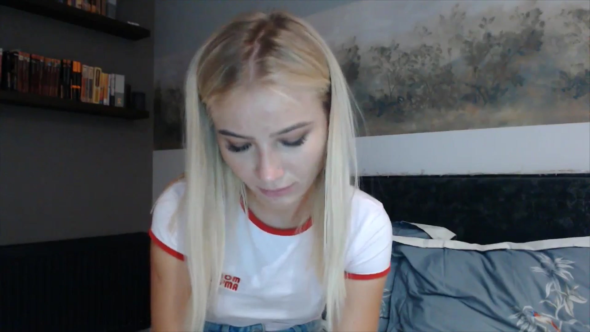 Gallery image thumbnail from fiancee's myfreecams stream on, 08/14/2025, 19:56 image 20 of 20