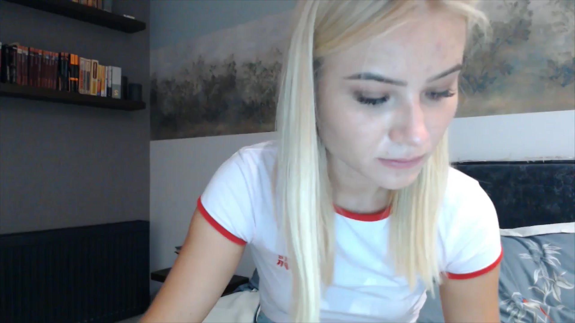 Gallery image thumbnail from fiancee's myfreecams stream on, 08/14/2025, 19:56 image 1 of 20