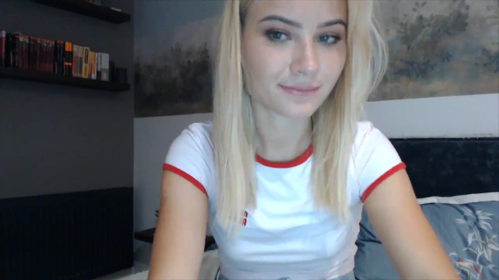 Gallery image thumbnail from fiancee's myfreecams stream on, 08/14/2025, 19:56 image 5 of 20