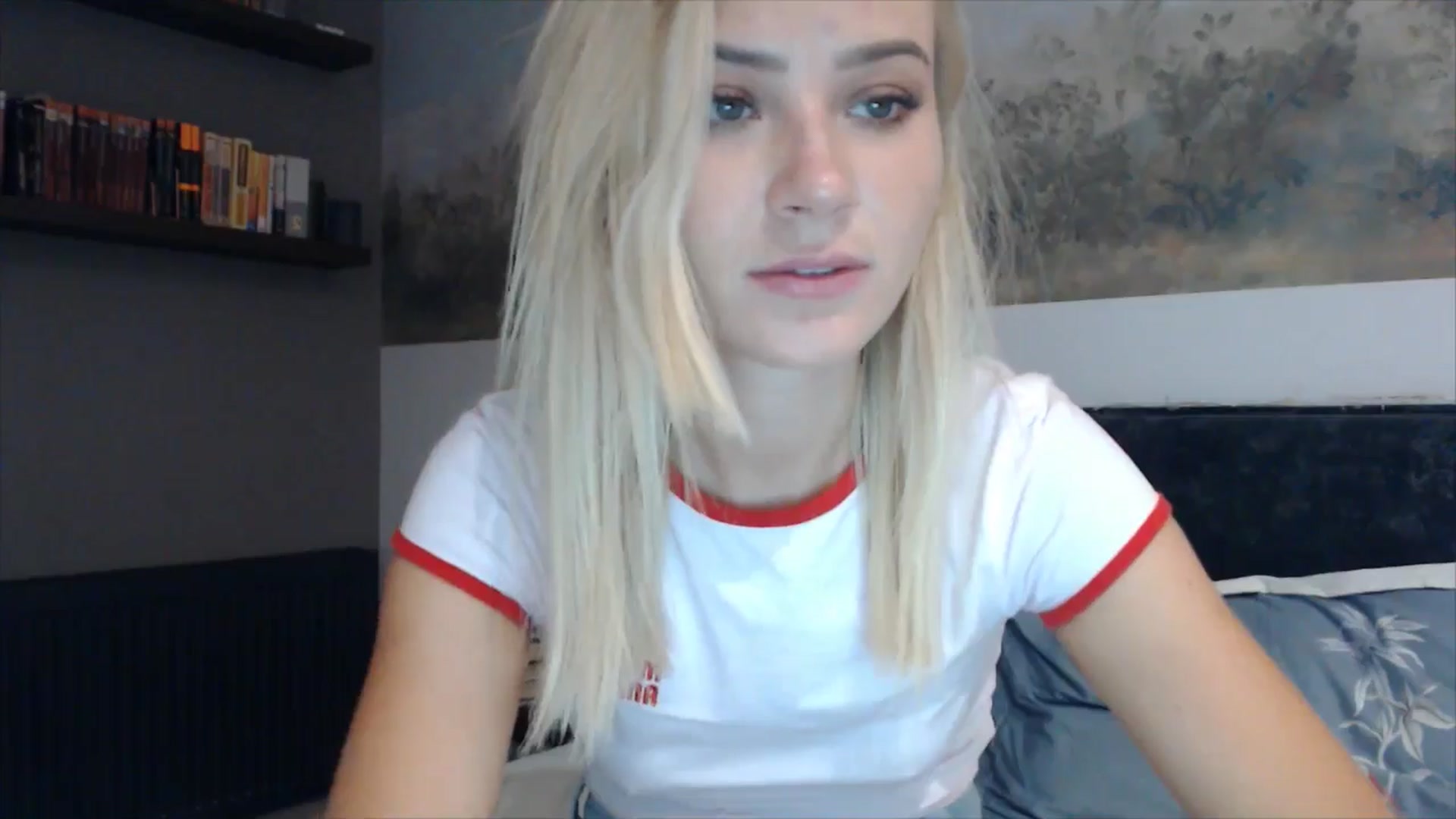 Gallery image thumbnail from fiancee's myfreecams stream on, 08/14/2025, 19:56 image 11 of 20