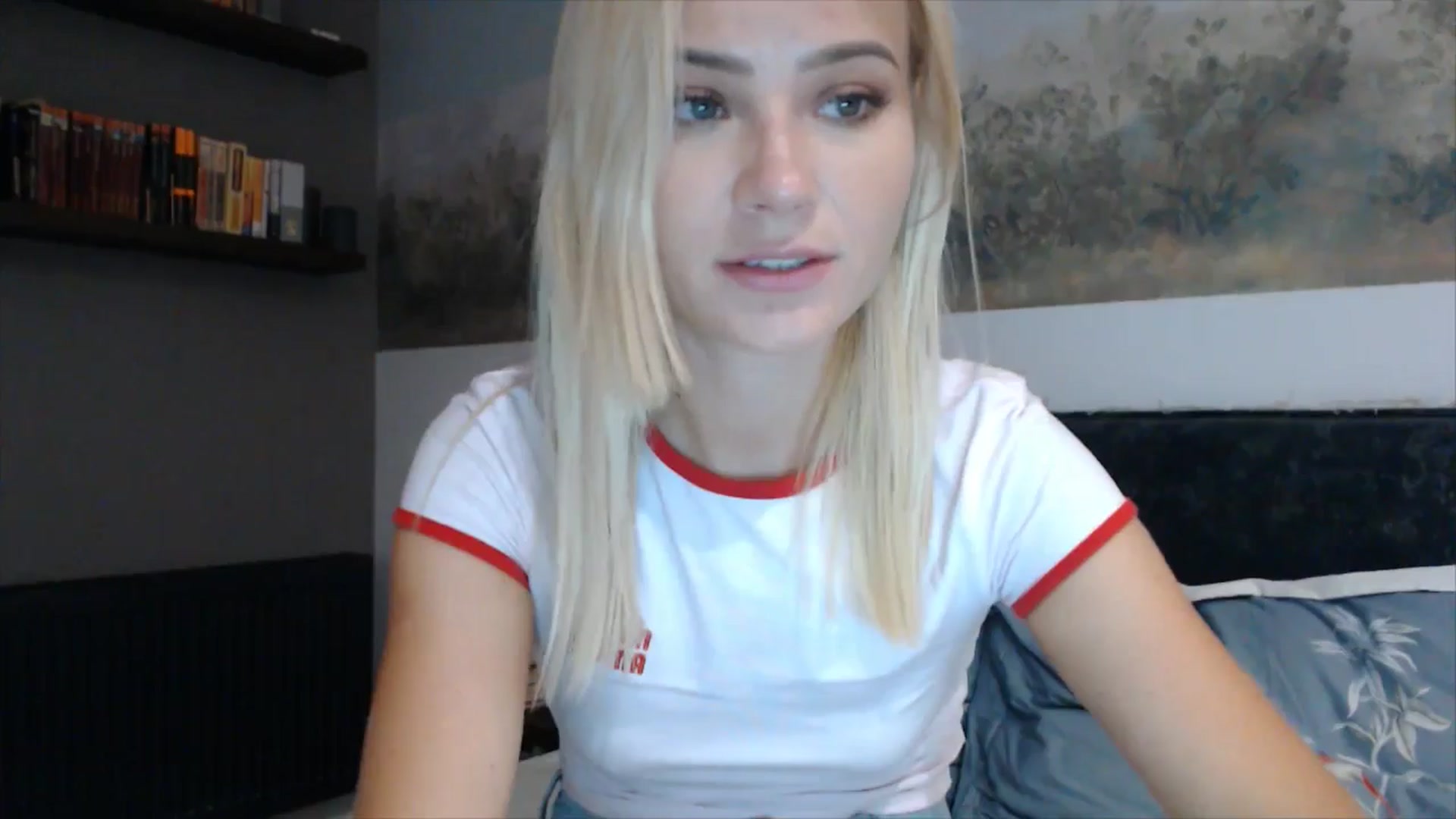 Gallery image thumbnail from fiancee's myfreecams stream on, 08/14/2025, 19:56 image 13 of 20