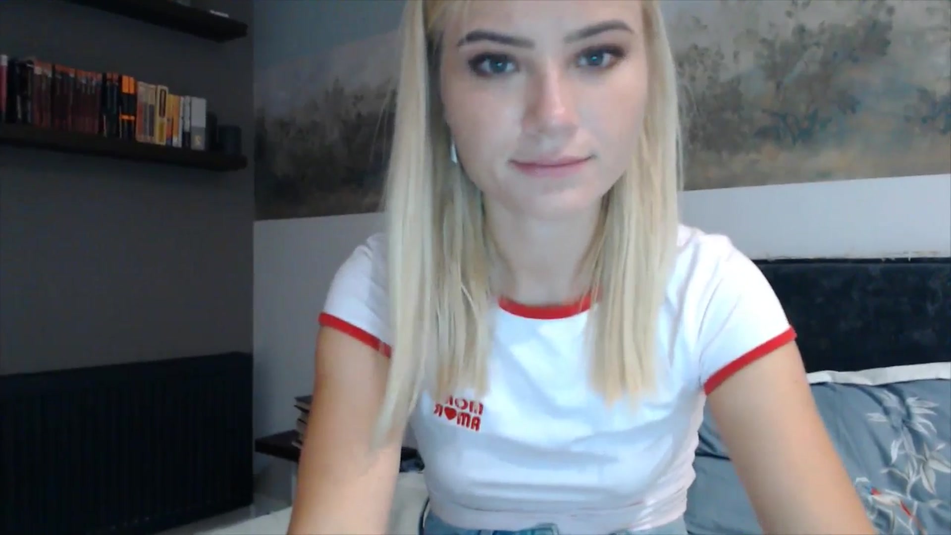 Gallery image thumbnail from fiancee's myfreecams stream on, 08/14/2025, 19:56 image 2 of 20
