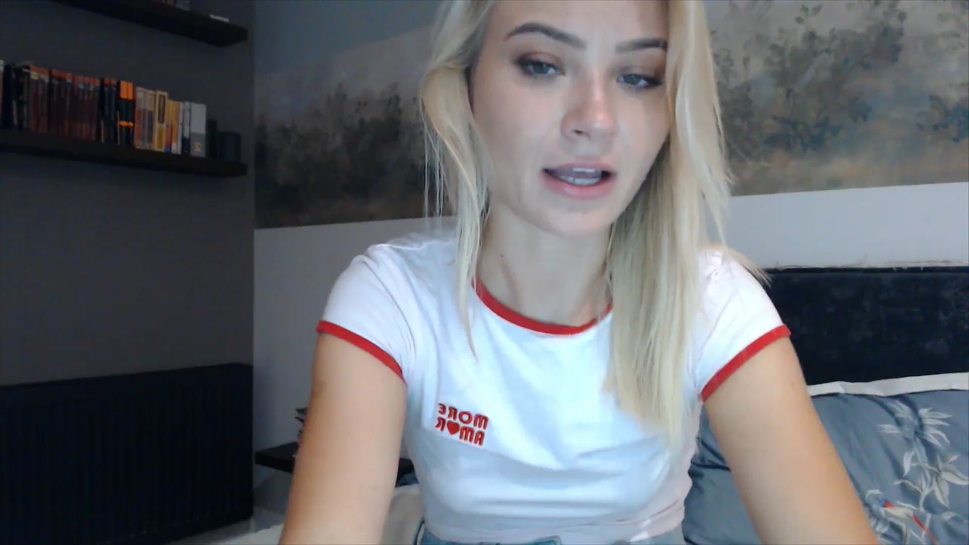 Gallery image thumbnail from fiancee's myfreecams stream on, 08/14/2025, 19:56 image 9 of 20