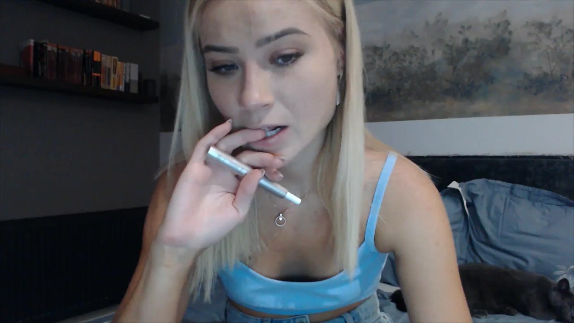 Gallery image thumbnail from fiancee's myfreecams stream on, 08/15/2025, 23:27 image 13 of 20