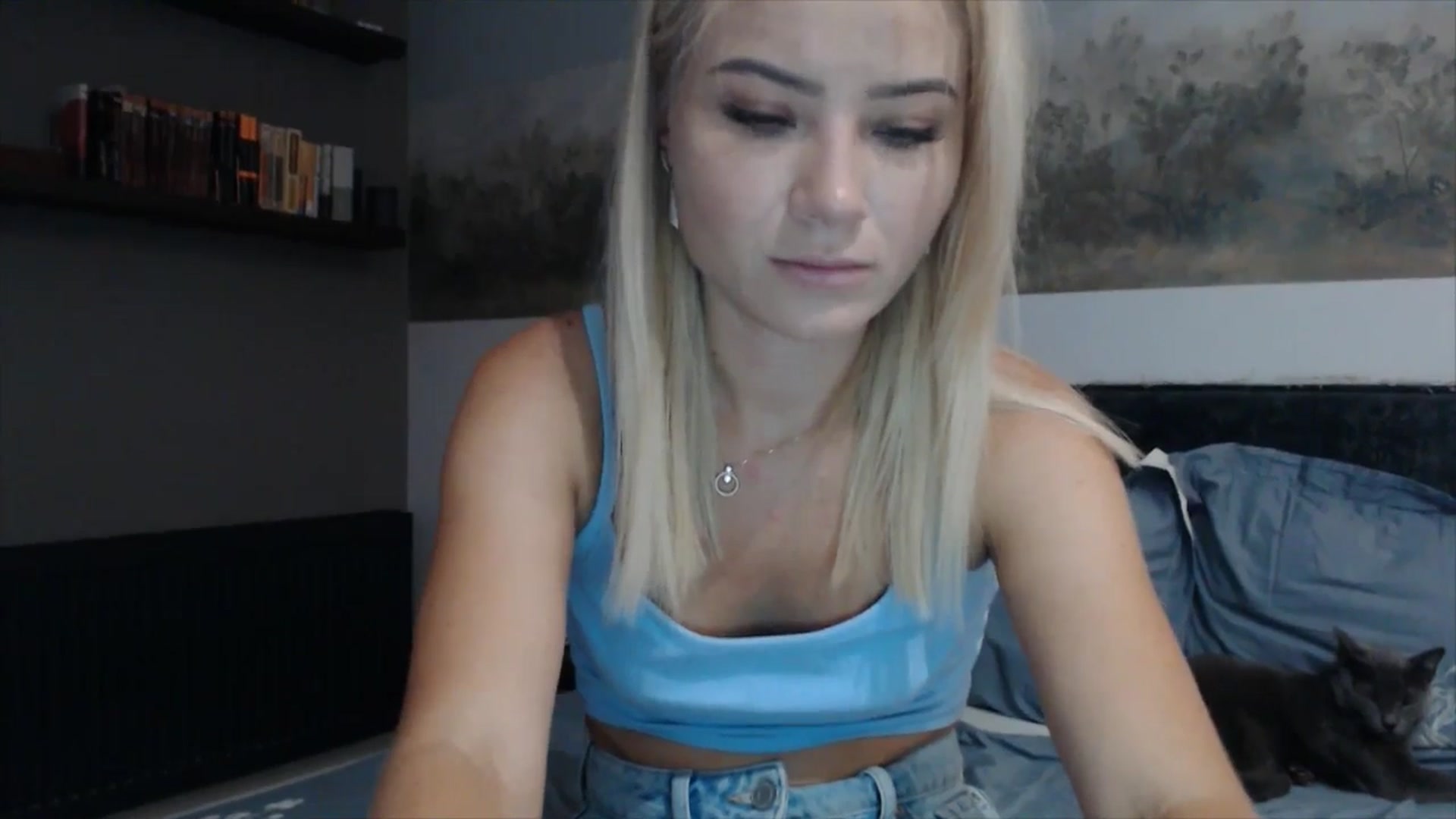 Gallery image thumbnail from fiancee's myfreecams stream on, 08/15/2025, 23:27 image 3 of 20