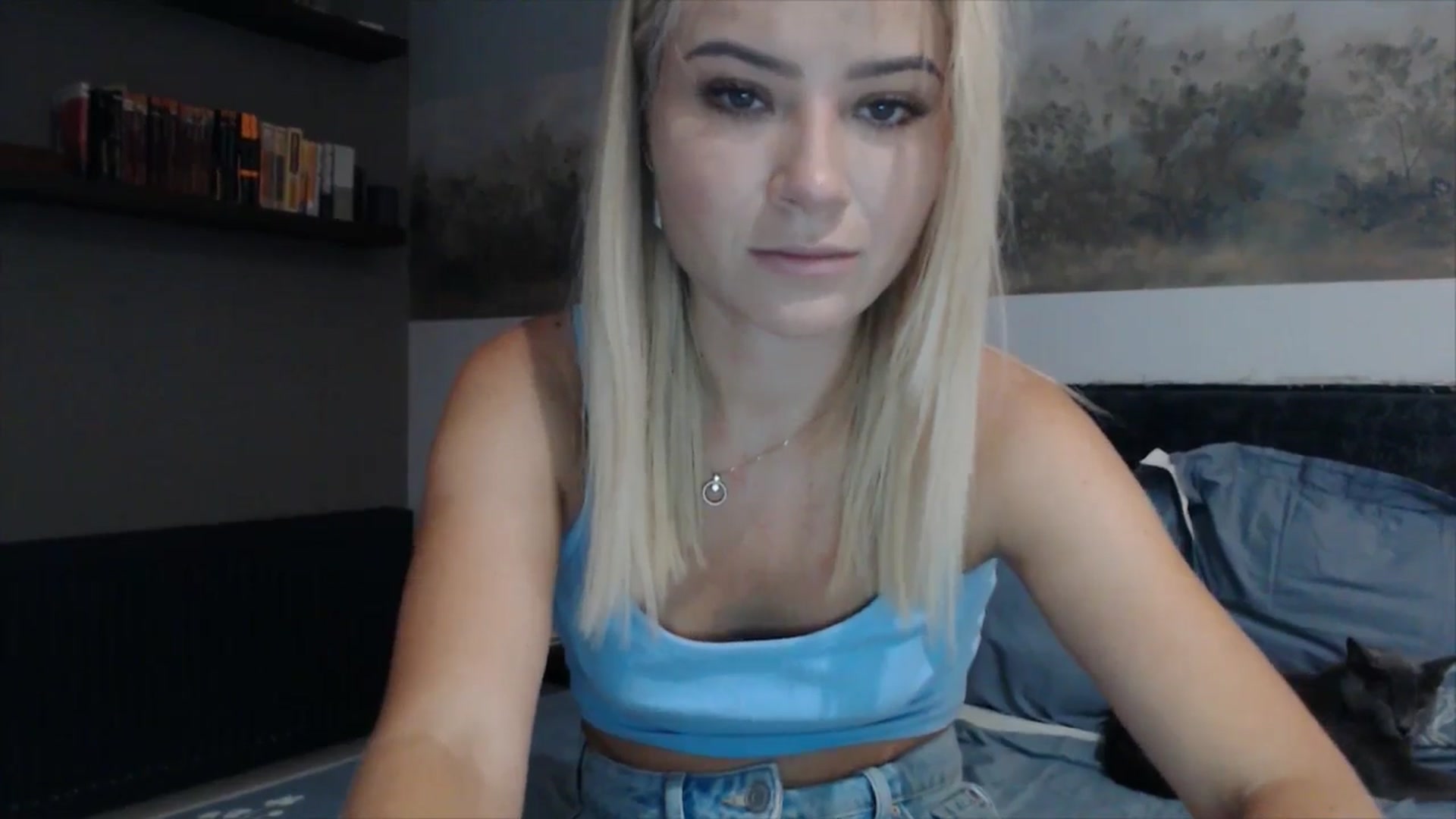 Gallery image thumbnail from fiancee's myfreecams stream on, 08/15/2025, 23:27 image 5 of 20
