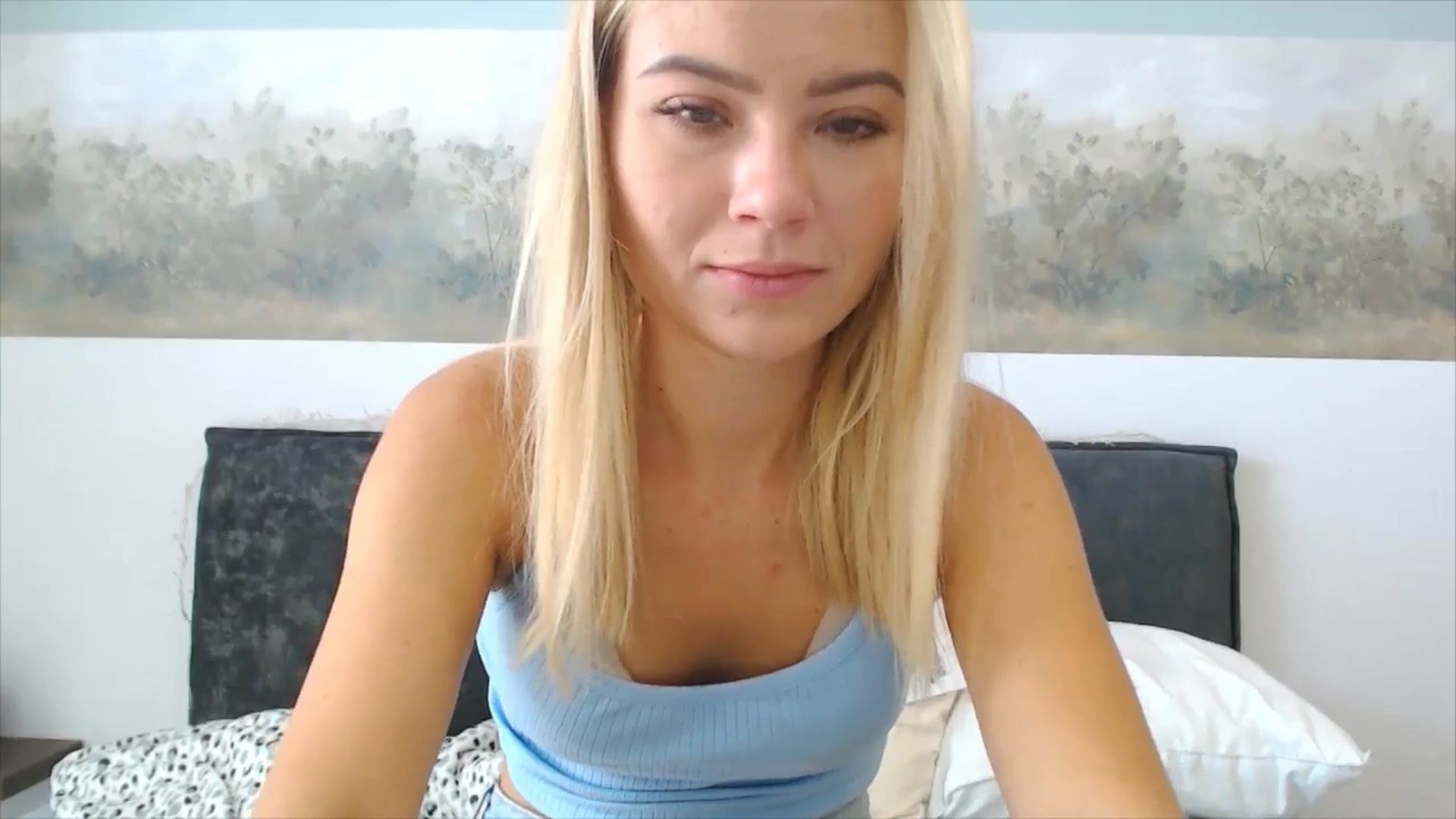 Gallery image thumbnail from fiancee's myfreecams stream on, 08/20/2025, 05:41 image 20 of 20