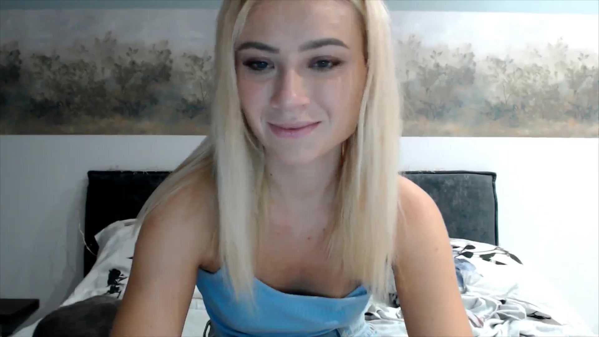 Gallery image thumbnail from fiancee's myfreecams stream on, 09/03/2025, 24:41 image 10 of 20