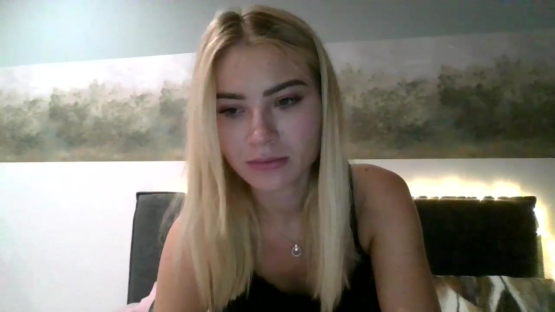 Gallery image thumbnail from fiancee's myfreecams stream on, 09/17/2025, 02:29 image 5 of 20