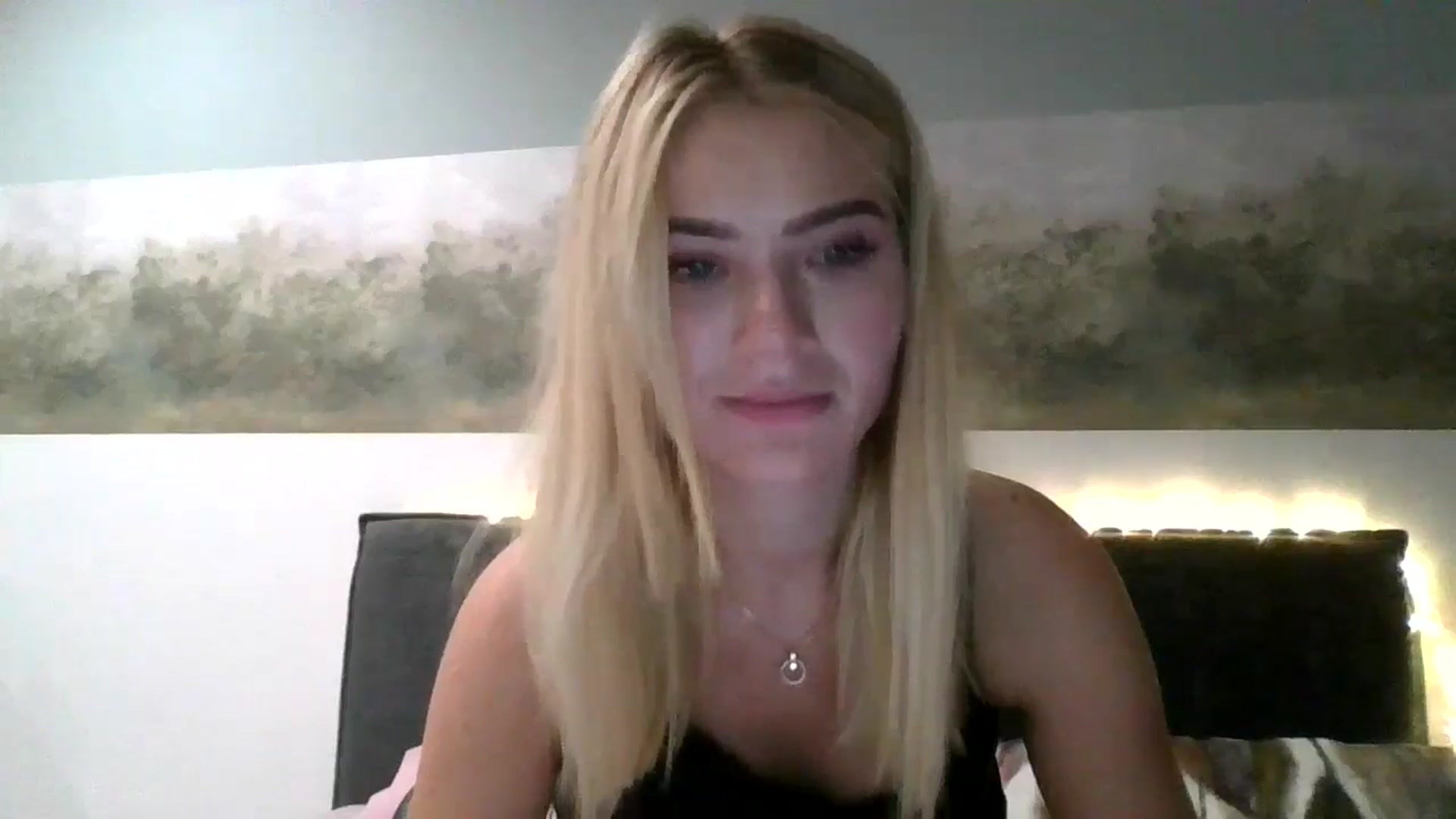 Gallery image thumbnail from fiancee's myfreecams stream on, 09/17/2025, 02:29 image 3 of 20